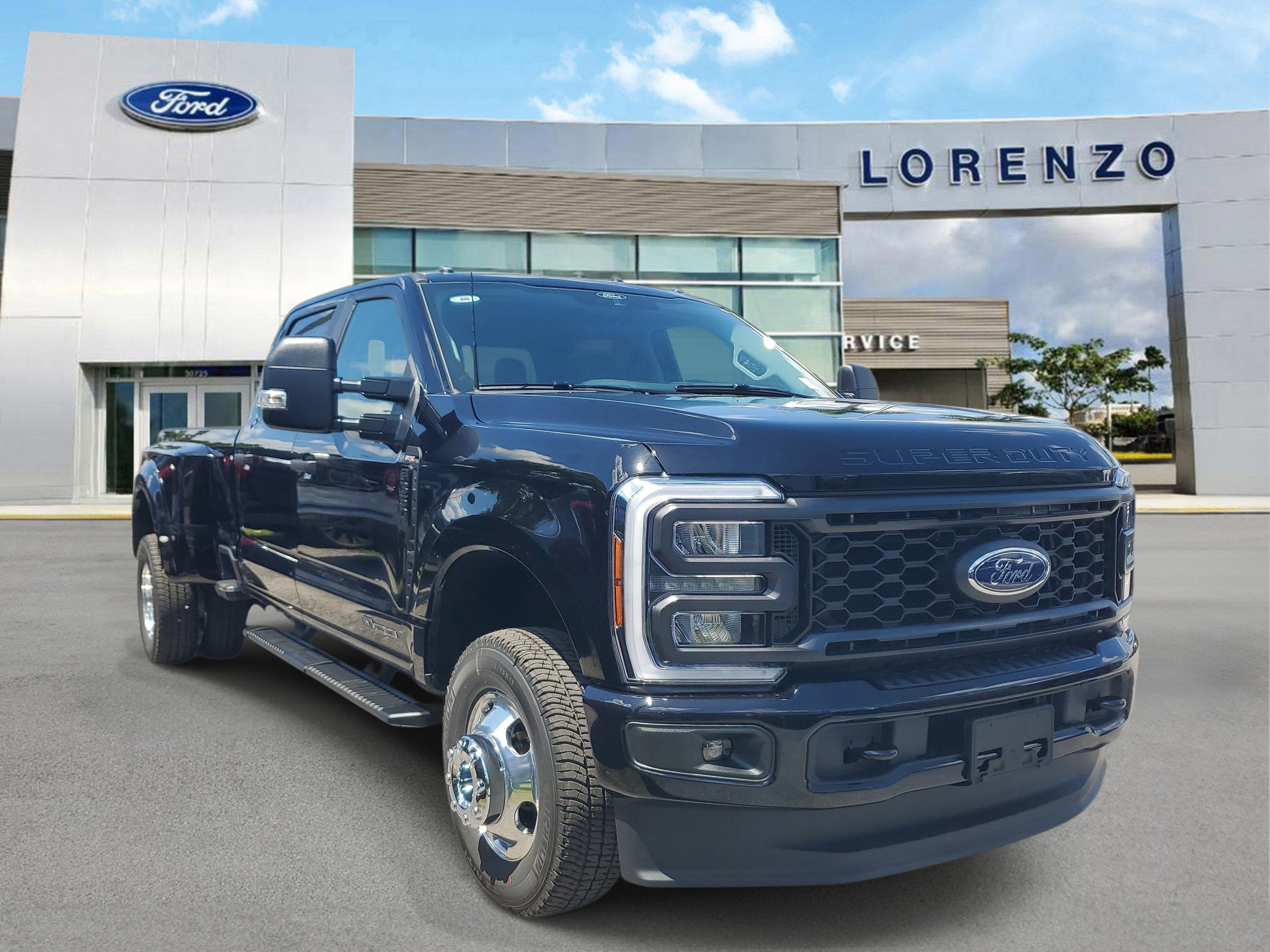 2026 Ford Super Duty F-350 DRW XL
