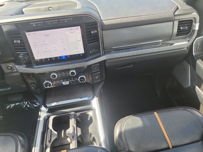 2024 Ford Super Duty F-350 DRW Platinum 4WD