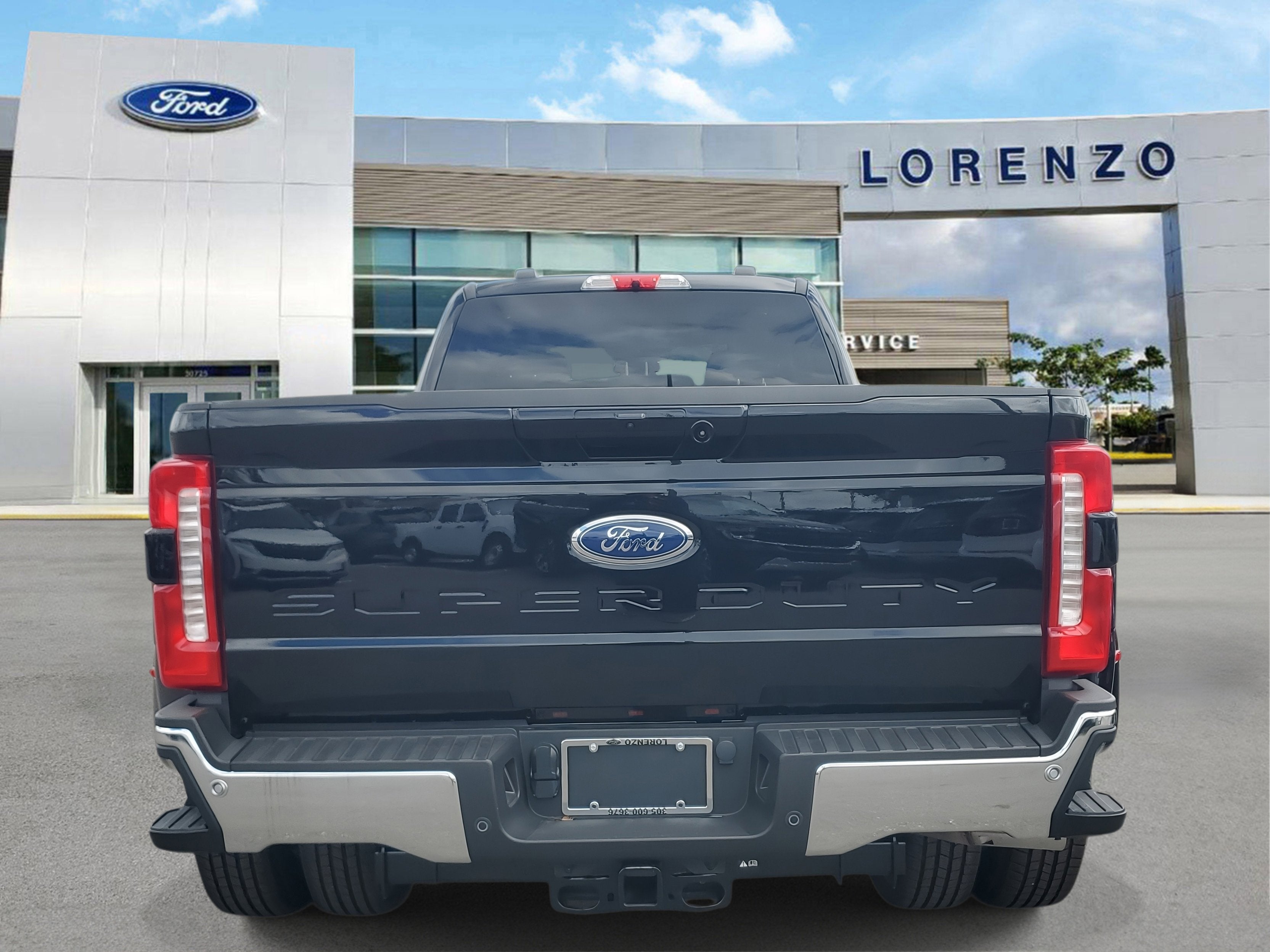 2026 Ford Super Duty F-350 DRW XLT