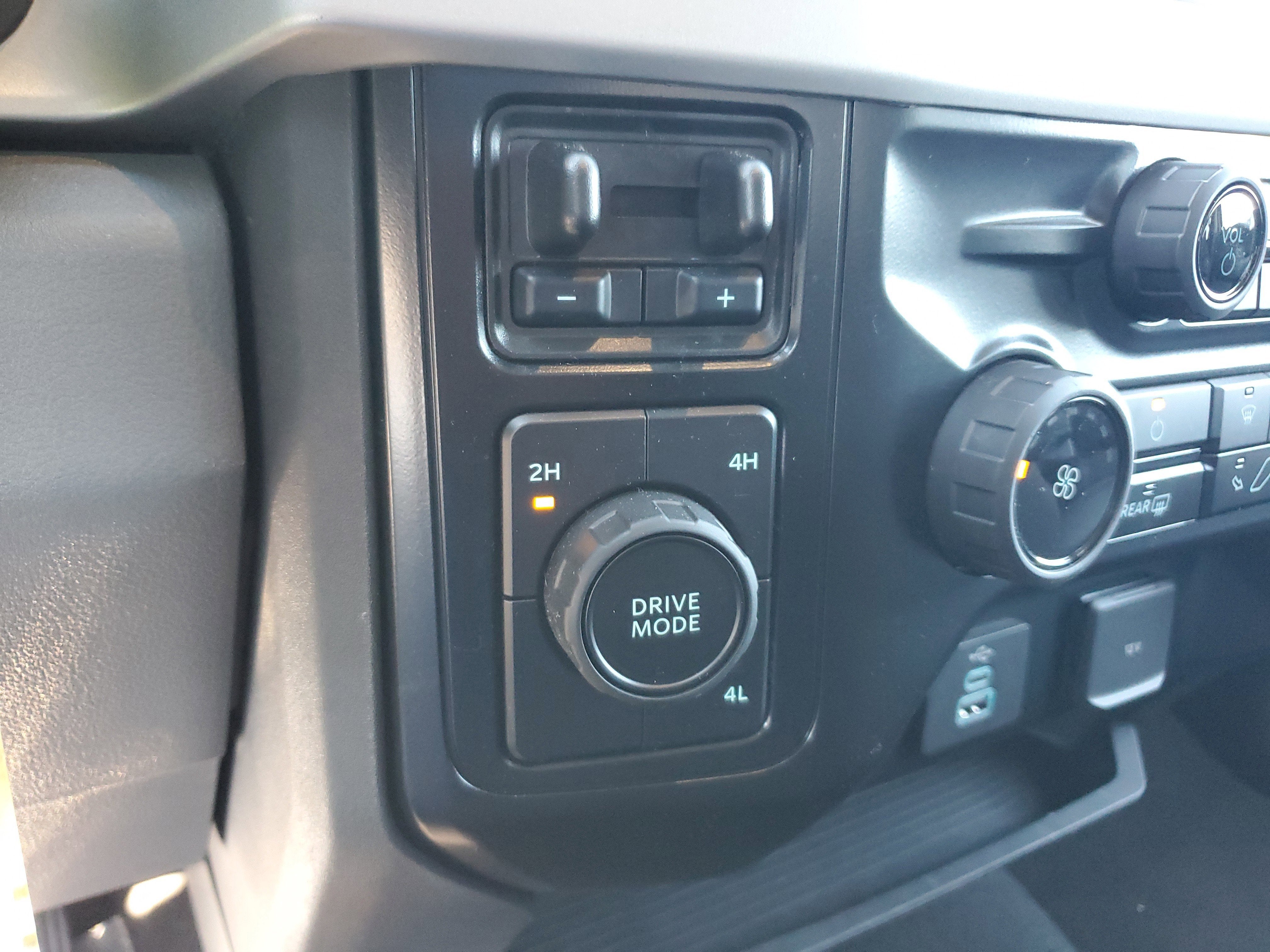 2026 Ford Super Duty F-350 DRW XL 4WD Diesel