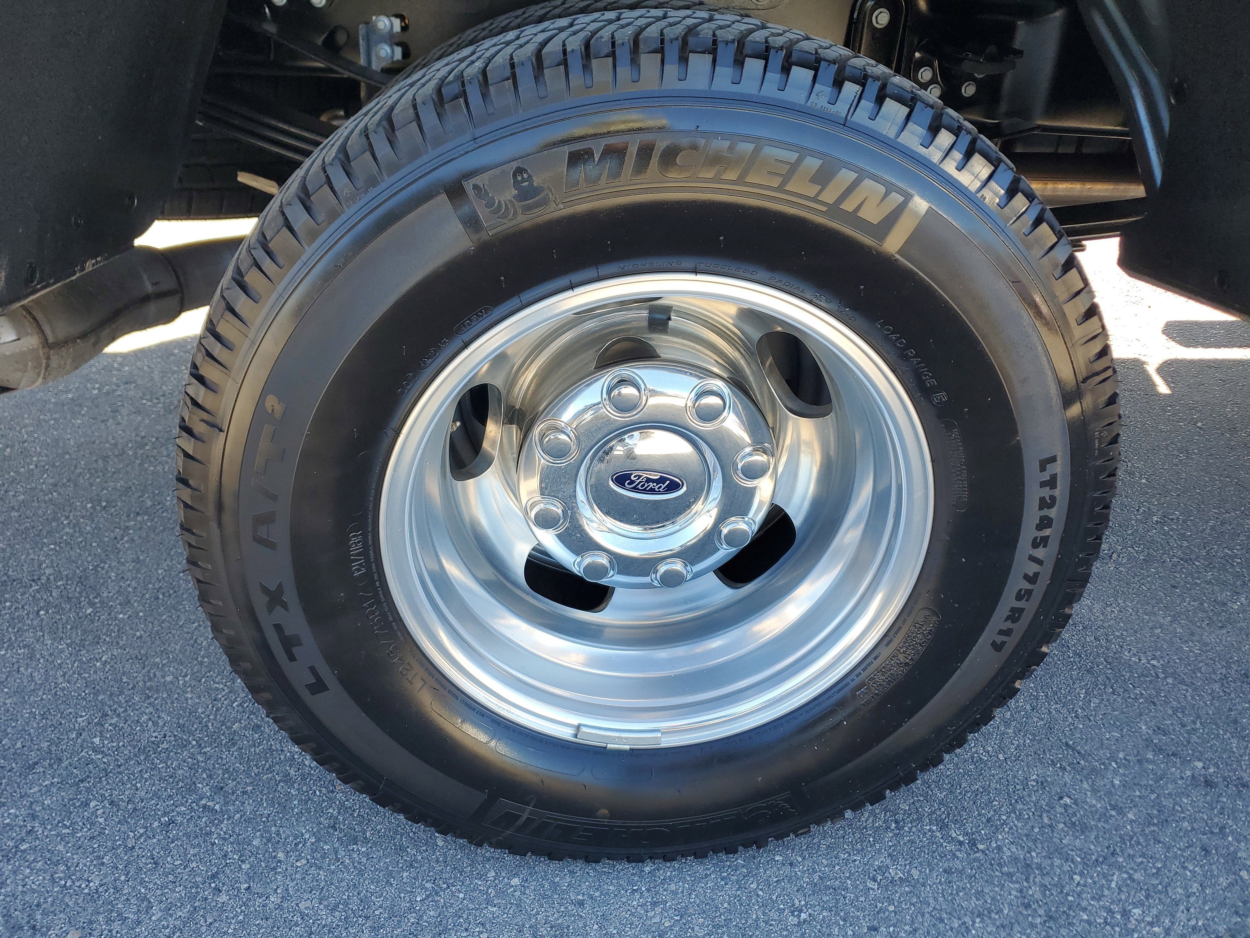 2026 Ford Super Duty F-350 DRW XL 4WD Diesel