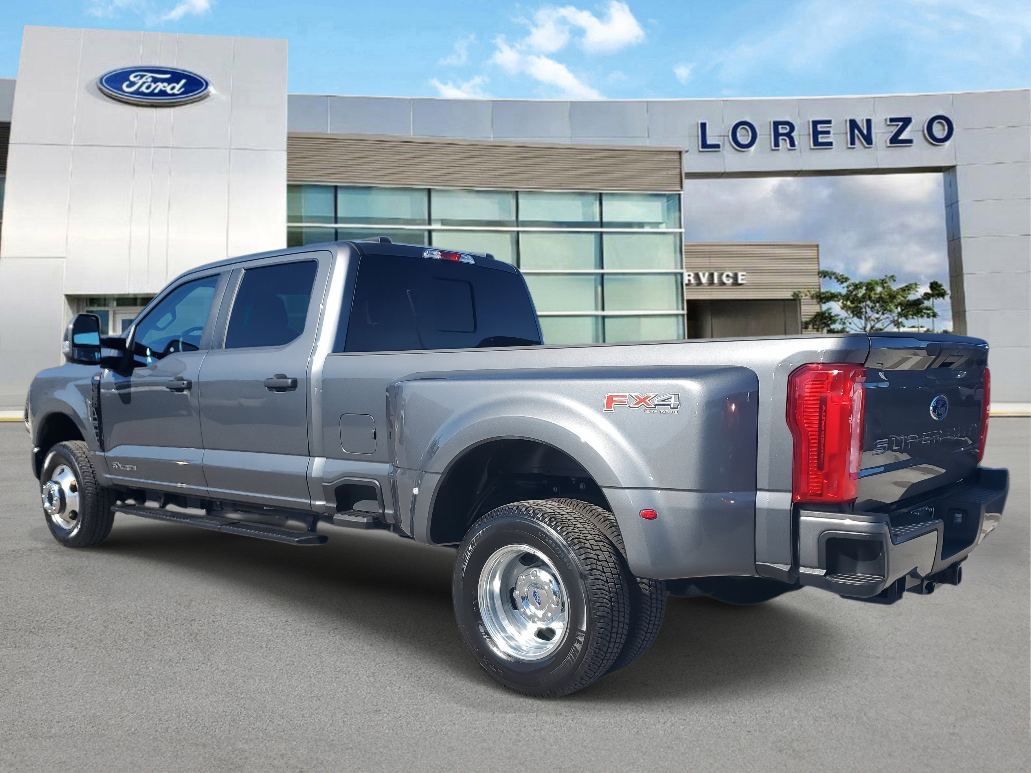 2026 Ford Super Duty F-350 DRW XL 4WD Diesel