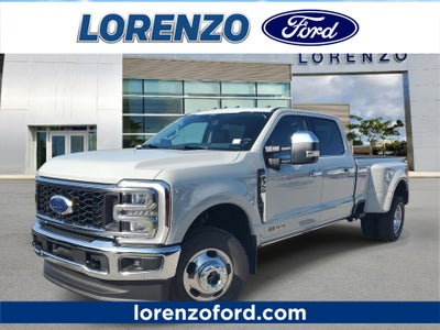 2026 Ford Super Duty F-350 DRW LARIAT