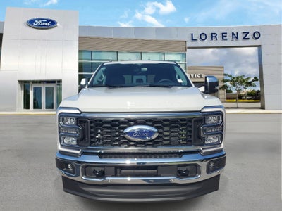 2026 Ford Super Duty F-350 DRW LARIAT