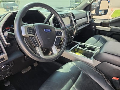 2020 Ford Super Duty F-350 DRW LARIAT 4WD Diesel