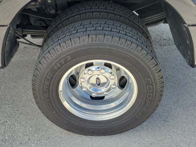 2020 Ford Super Duty F-350 DRW LARIAT 4WD Diesel