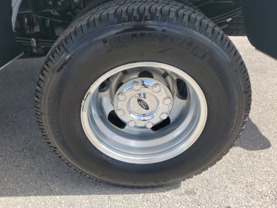 2025 Ford Super Duty F-350 DRW XL 4WD Diesel