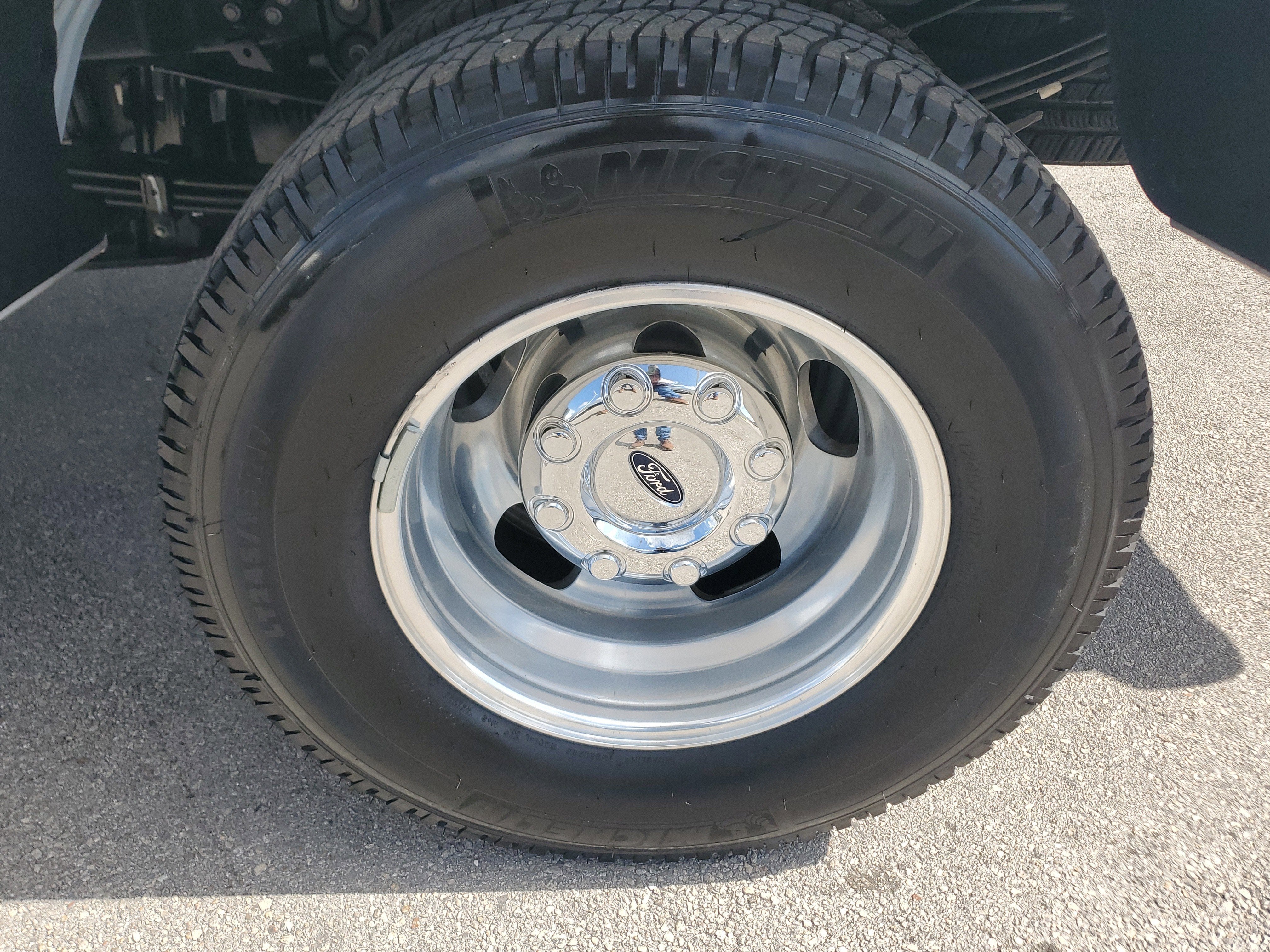 2025 Ford Super Duty F-350 DRW XL 4WD Diesel