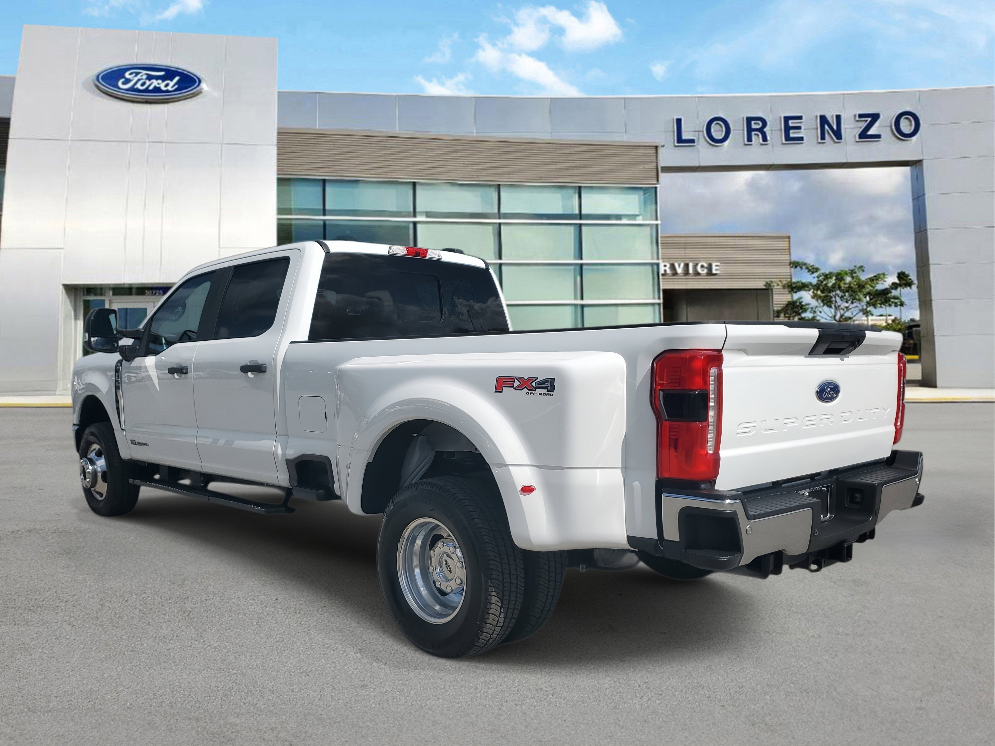 2025 Ford Super Duty F-350 DRW XL 4WD Diesel