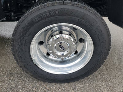 2025 Ford Super Duty F-450 DRW Platinum 4WD Diesel