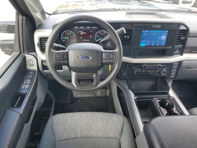 2025 Ford Super Duty F-450 DRW XLT 4WD Diesel