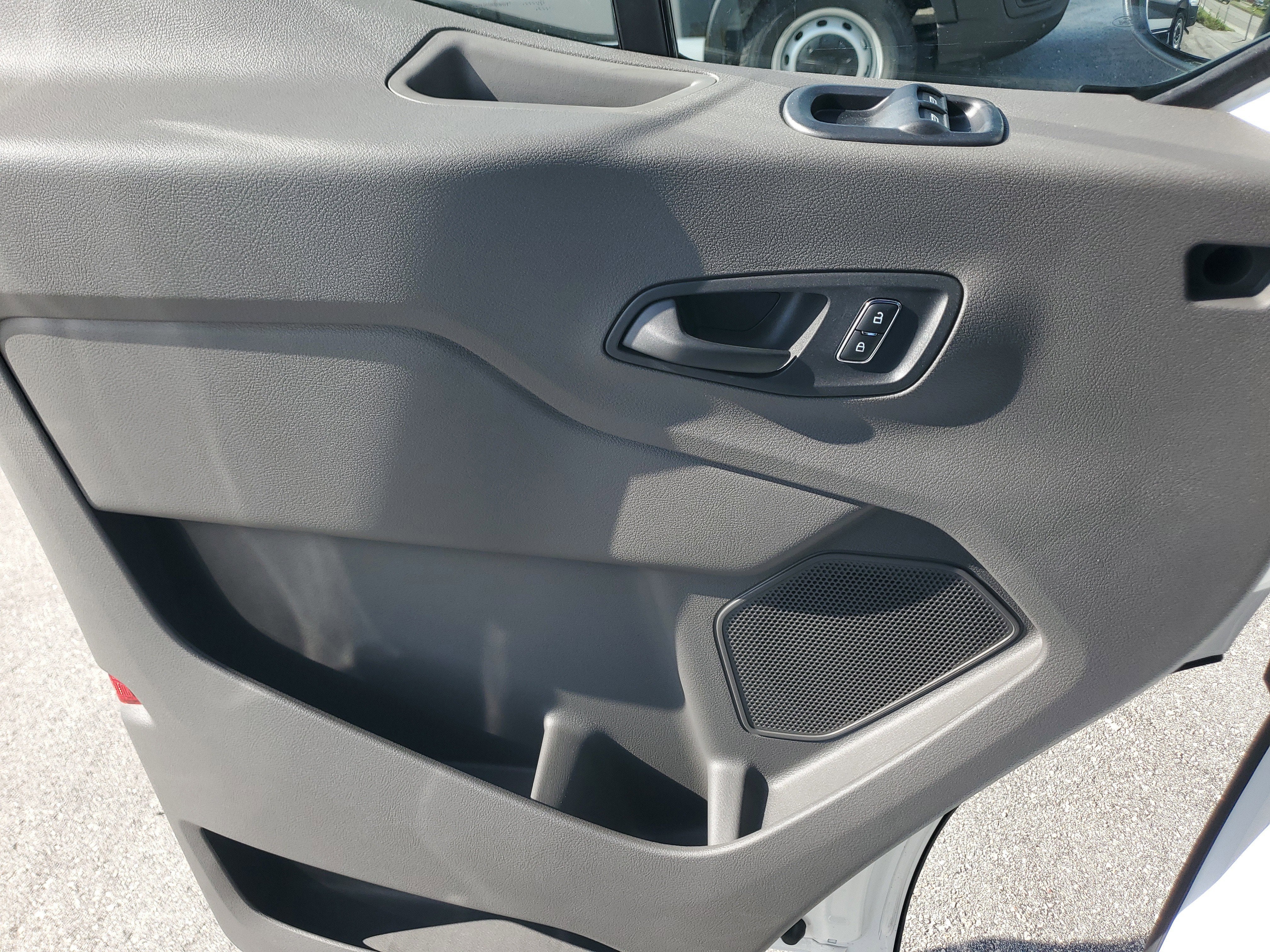 2026 Ford Transit Cargo Van MR