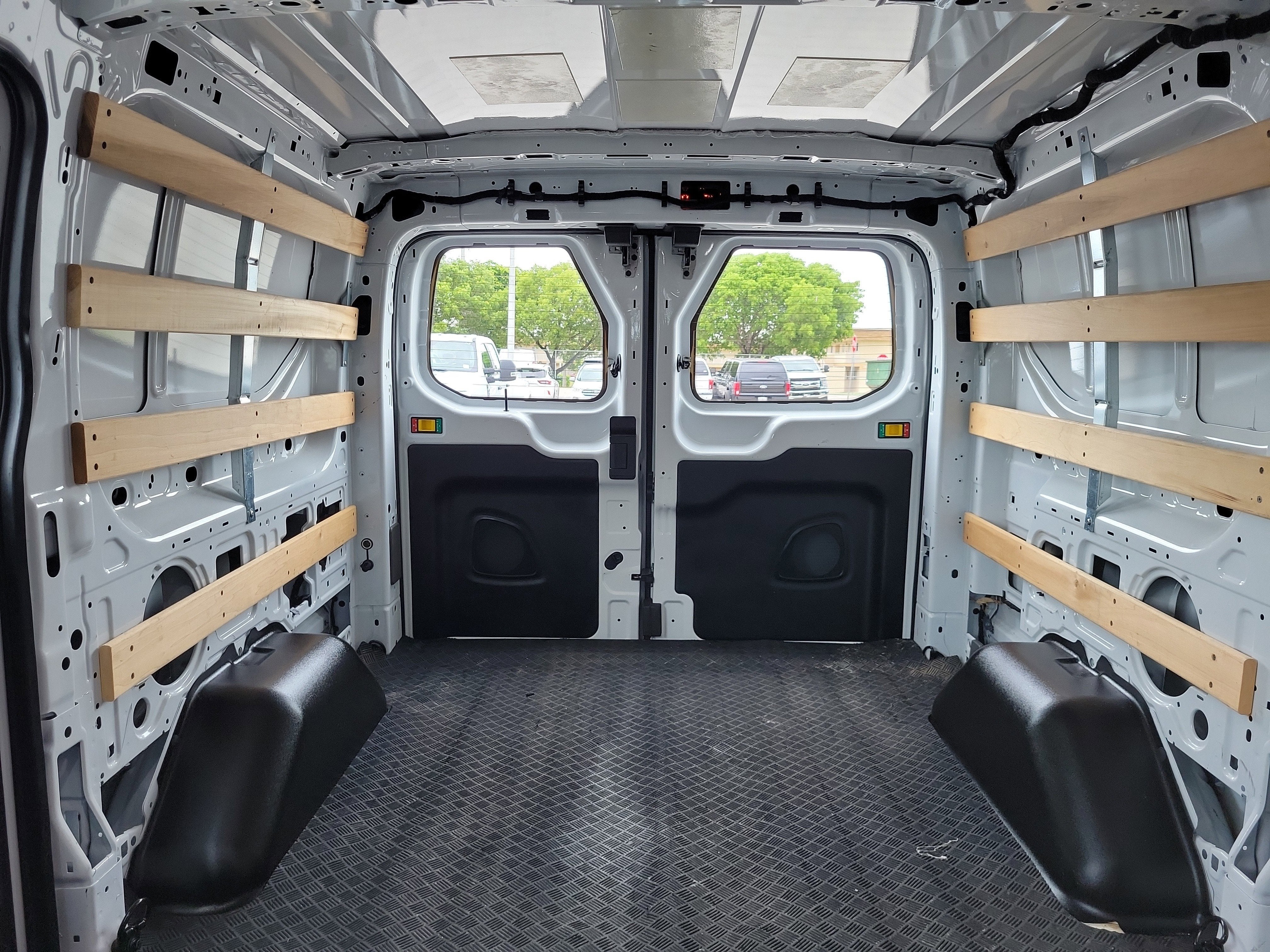 2025 Ford Transit Cargo Van Base
