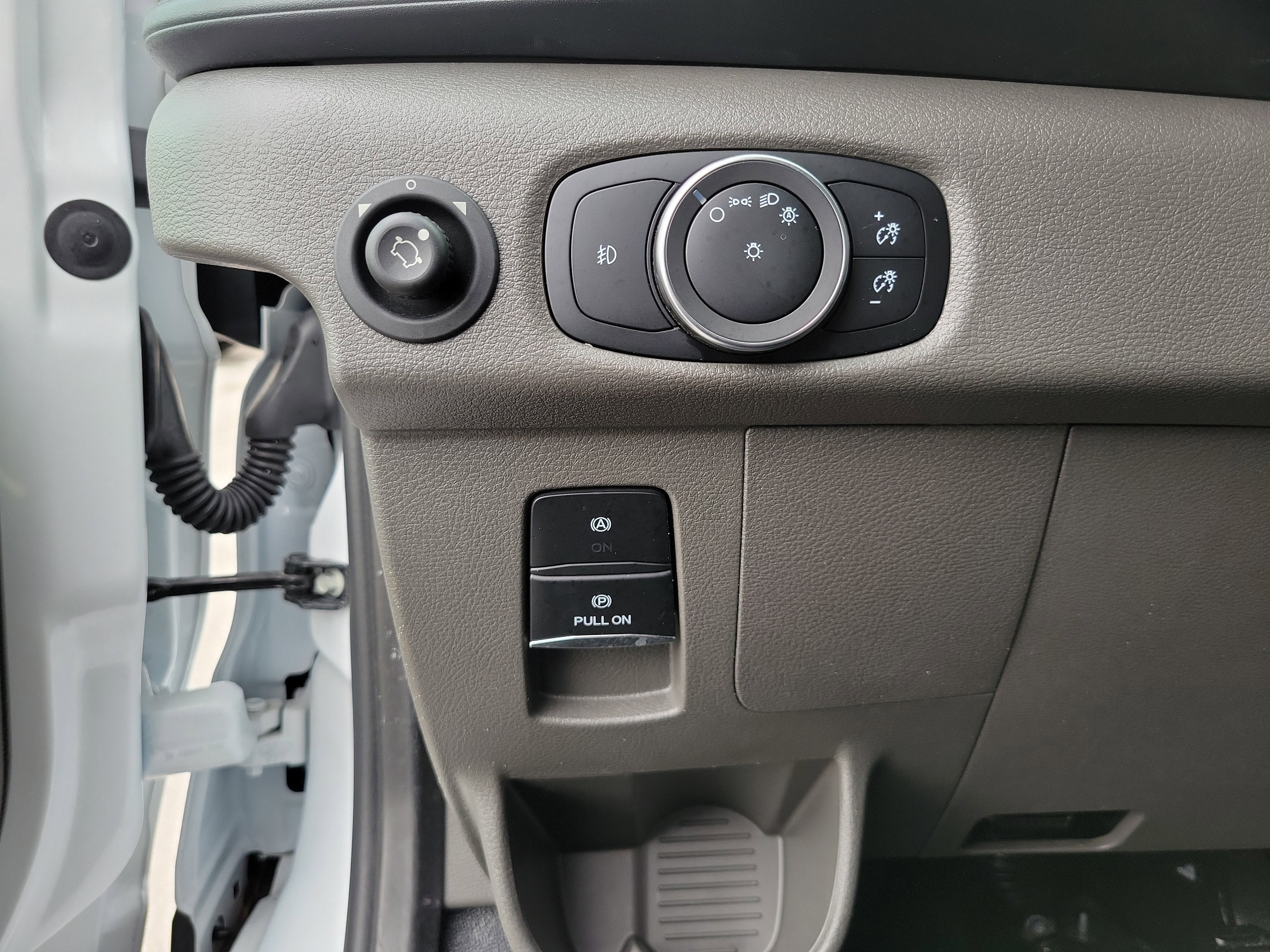 2025 Ford Transit Cargo Van Base