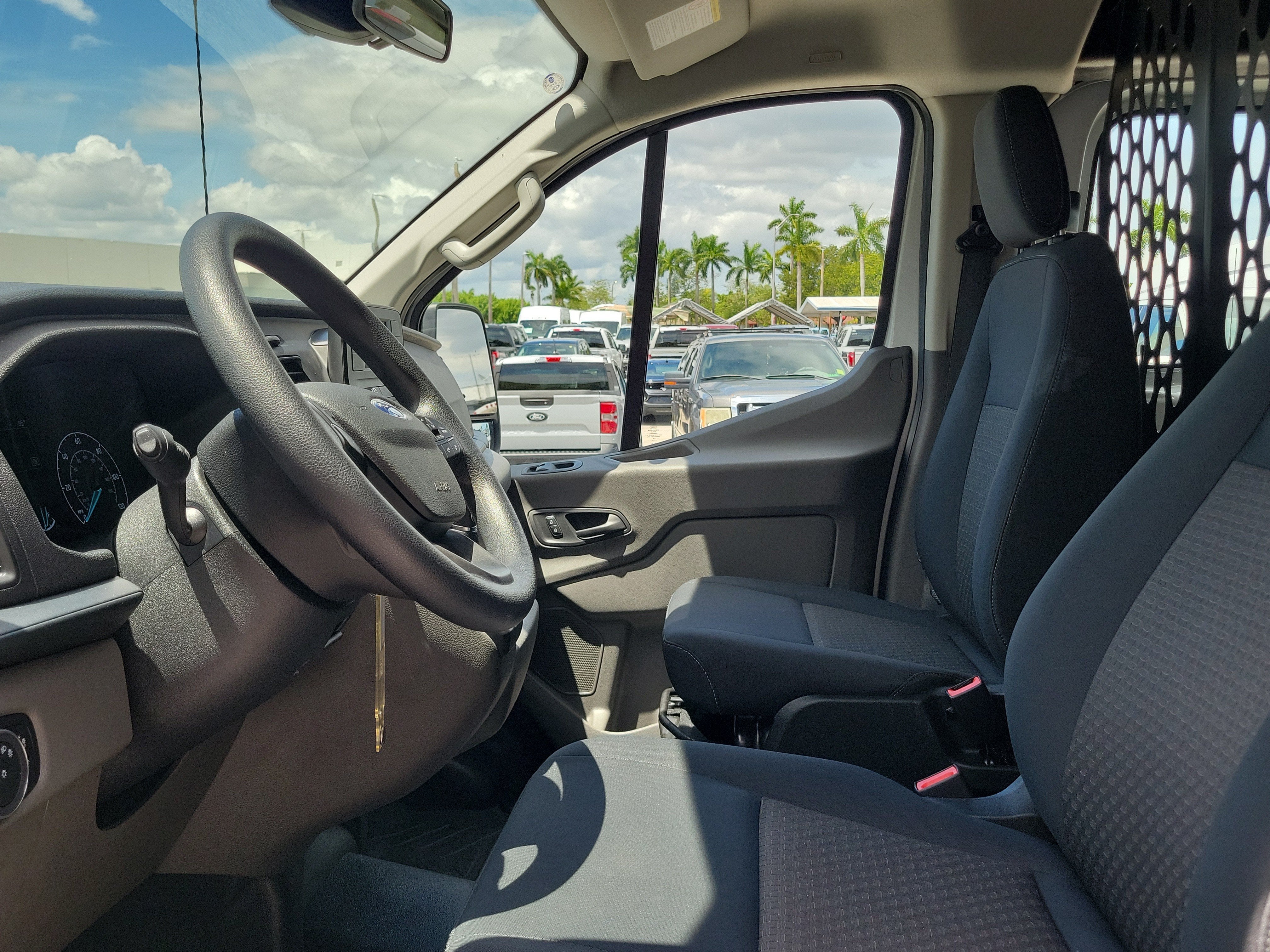 2025 Ford Transit Cargo Van Base