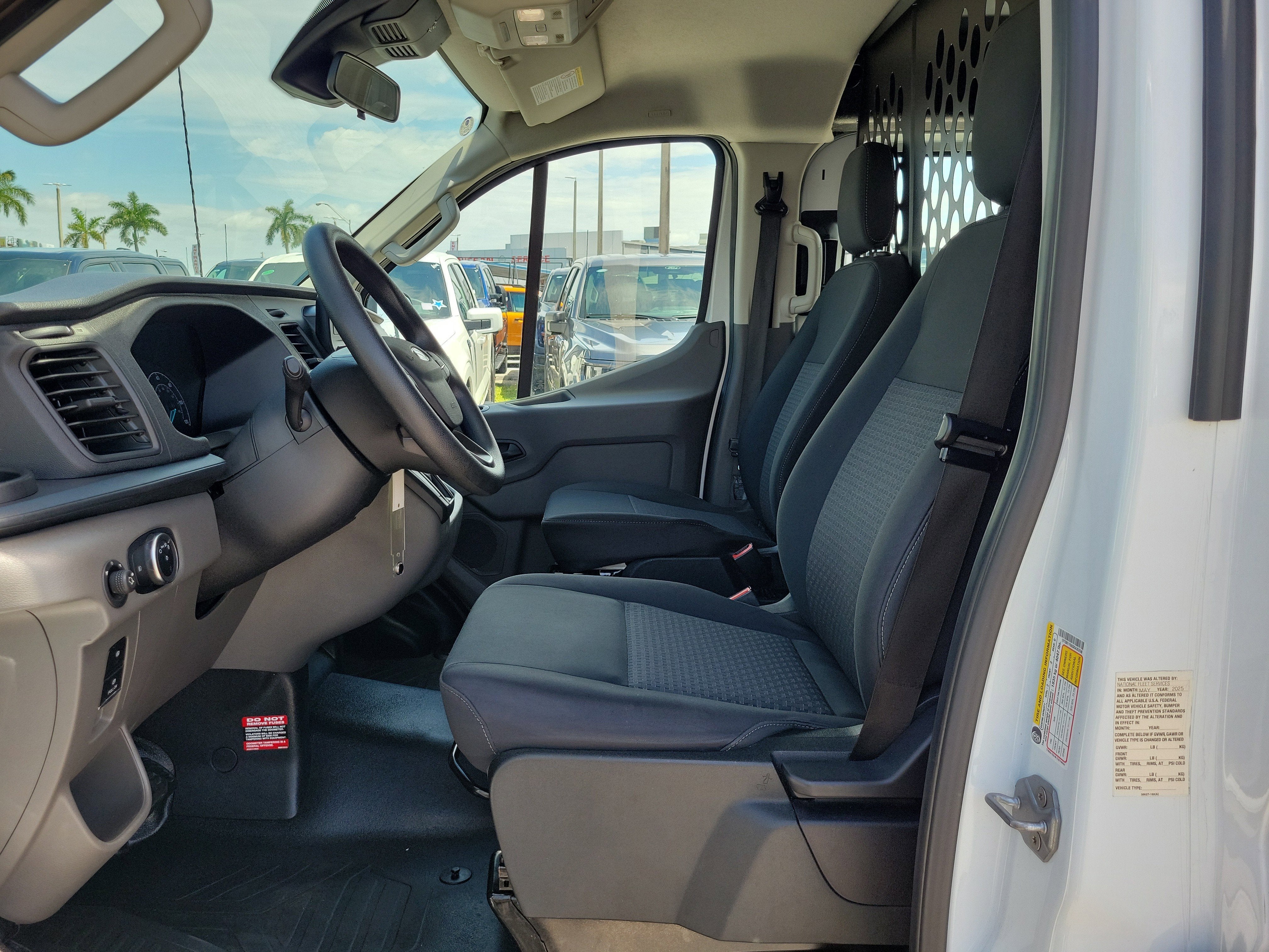2025 Ford Transit Cargo Van Base