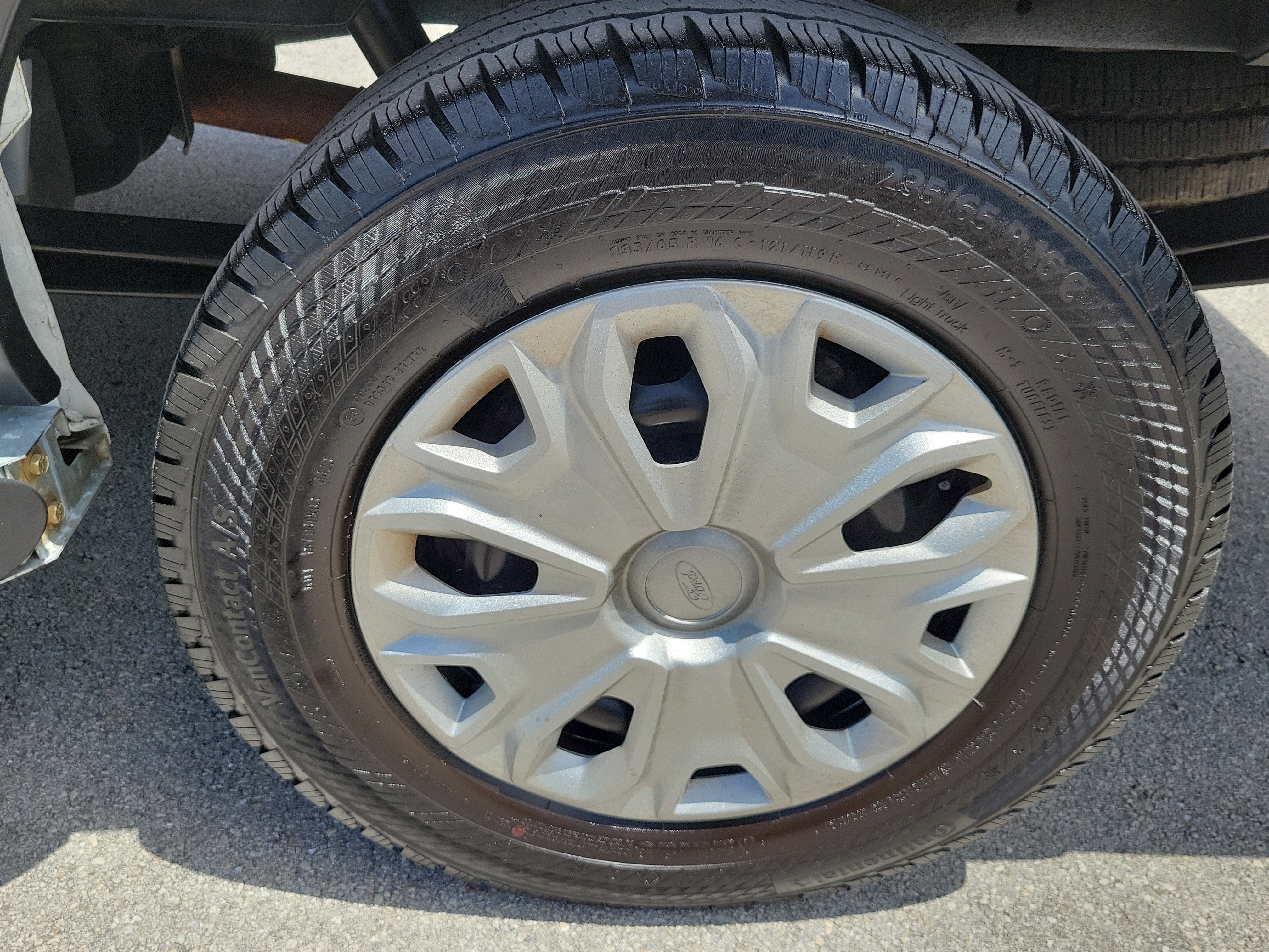 2024 Ford Transit Cargo Van Base