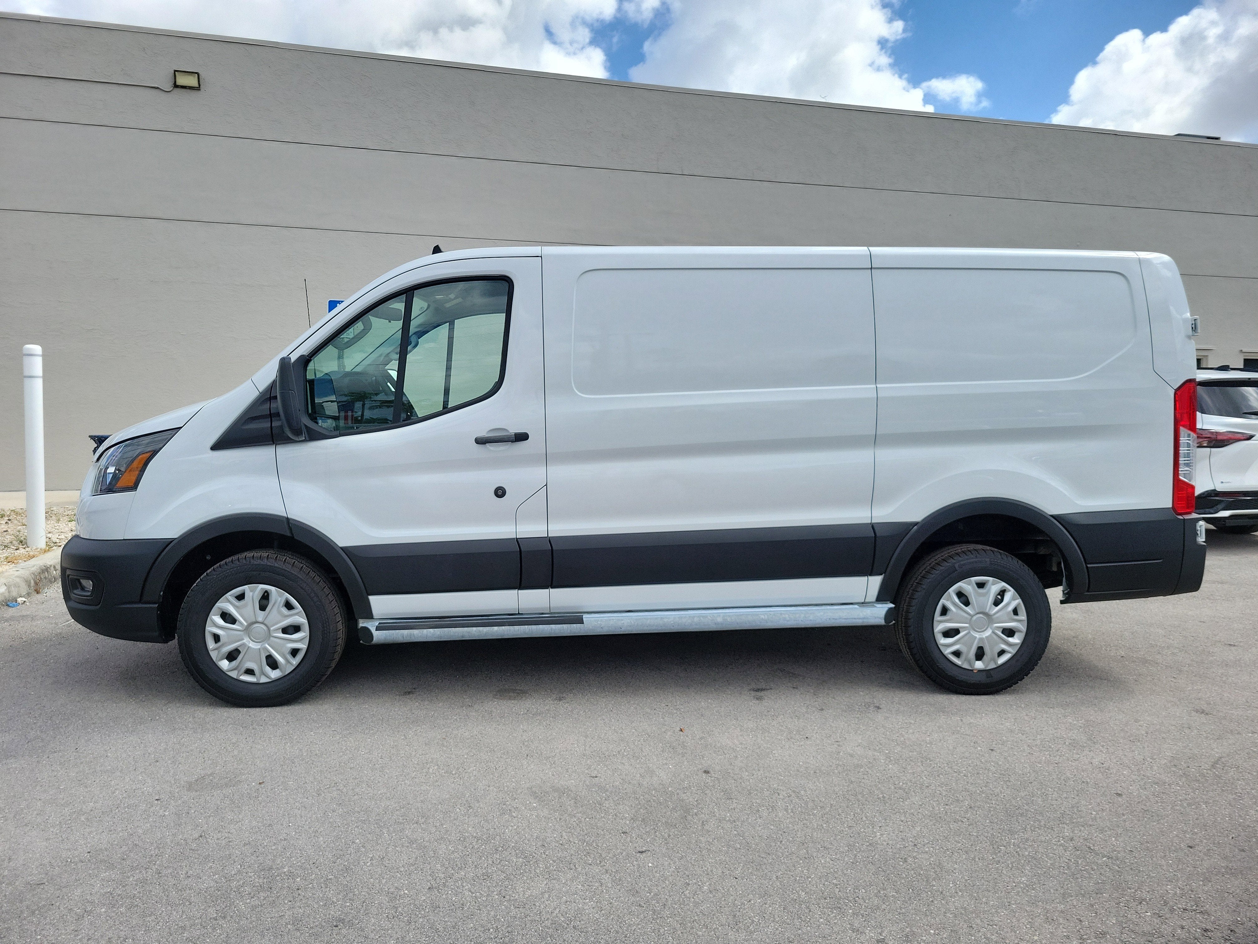 2024 Ford Transit Cargo Van Base