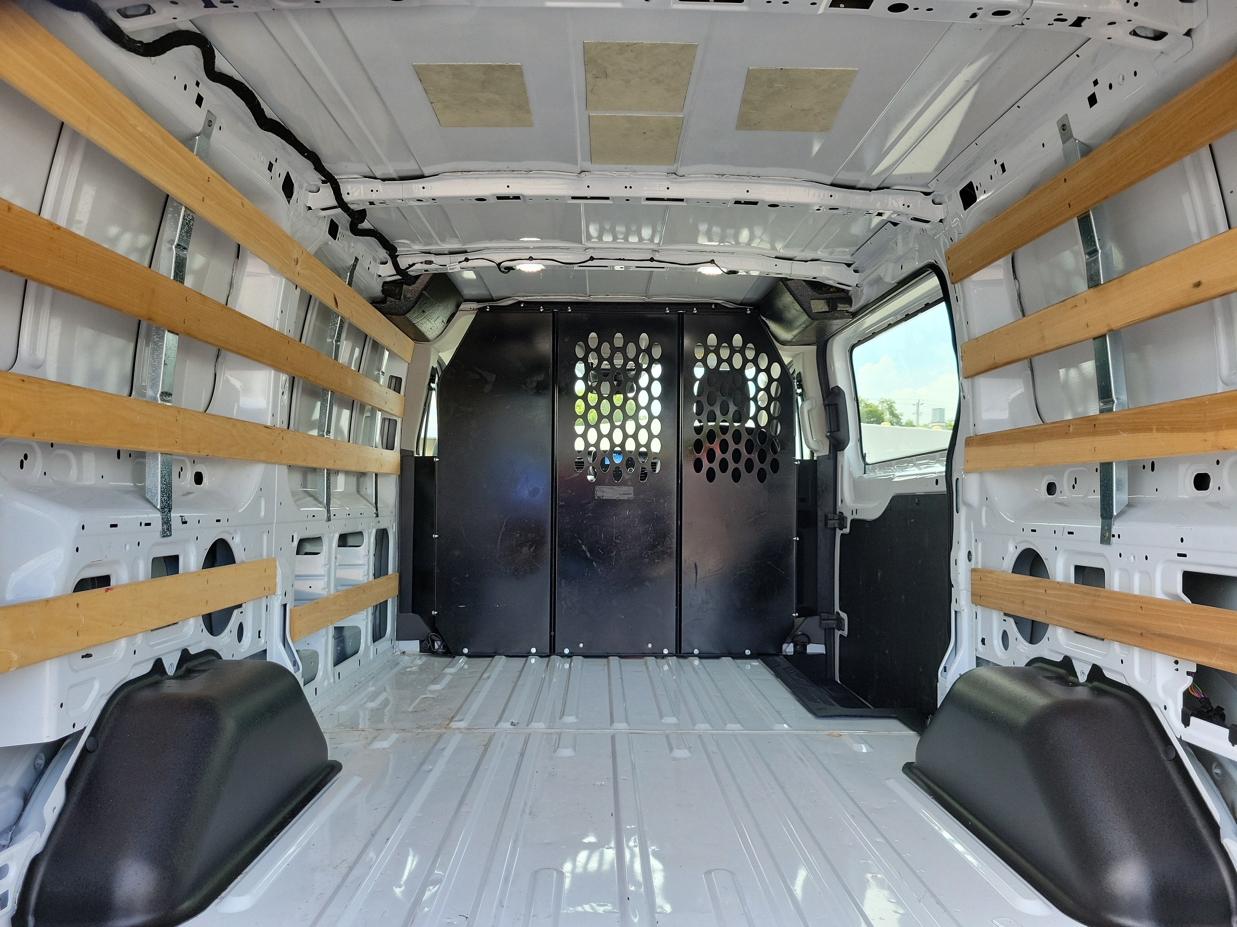 2025 Ford Transit Cargo Van Base