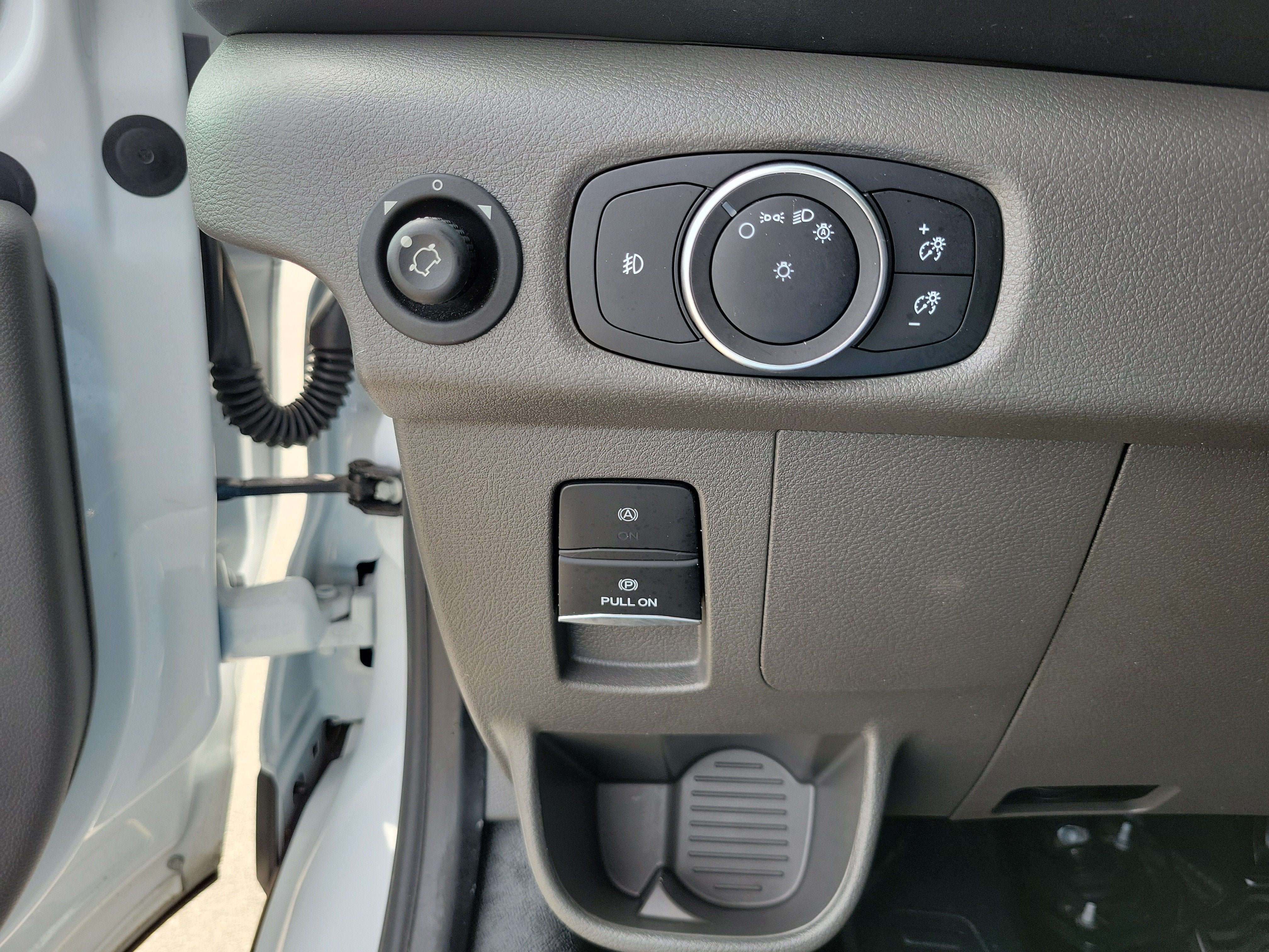 2025 Ford Transit Cargo Van Base