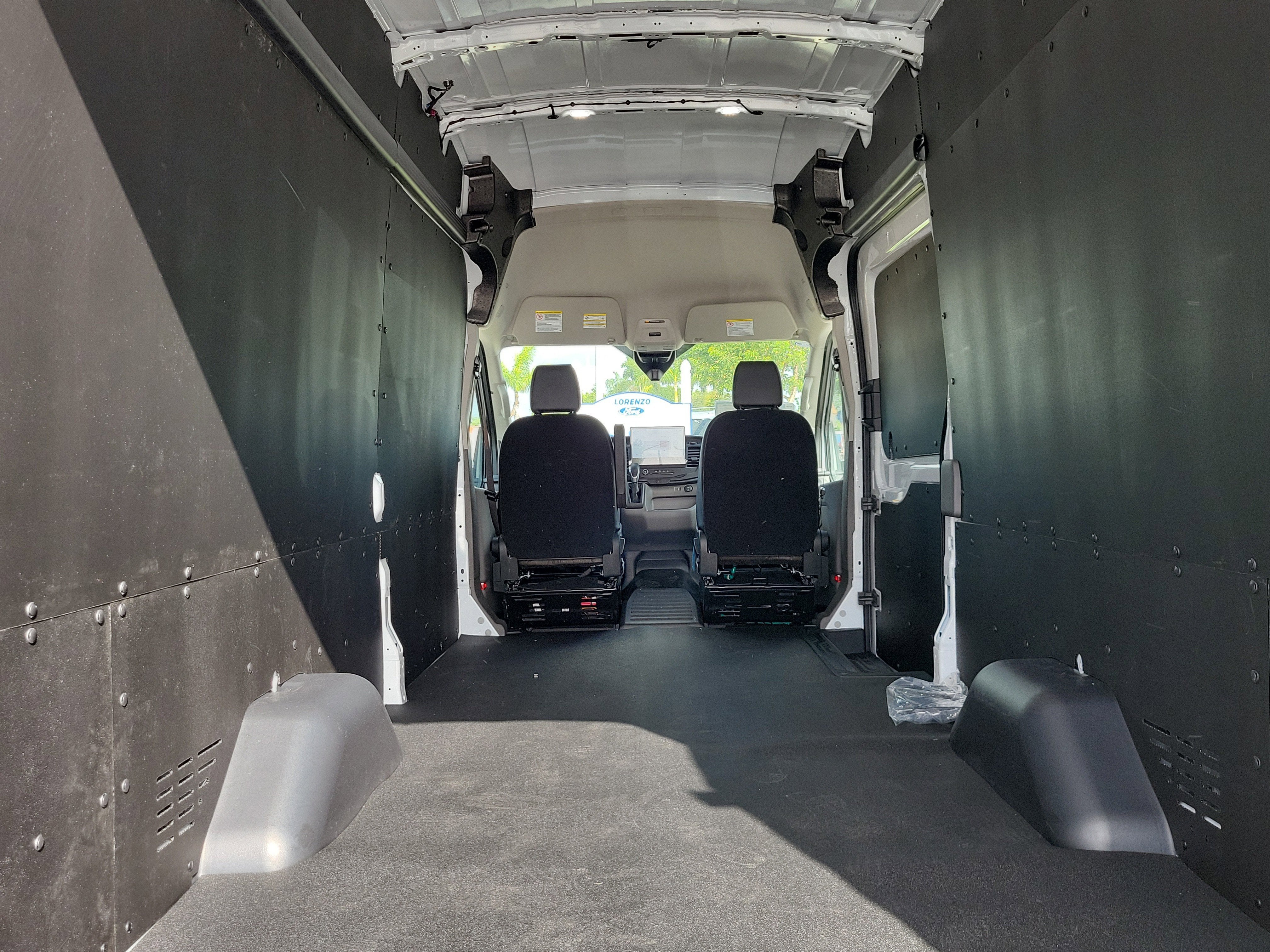 2026 Ford Transit Cargo Van HR