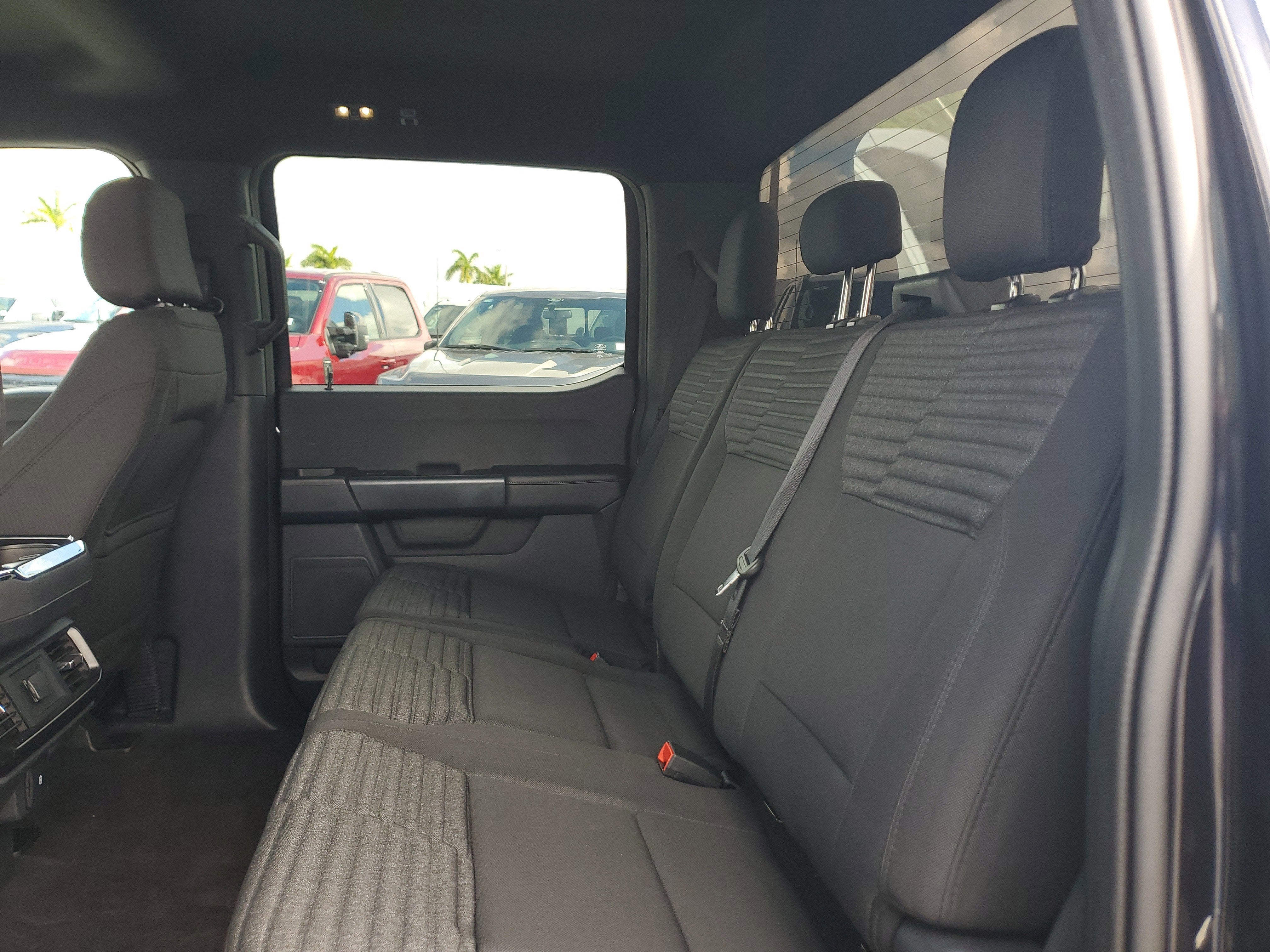 2023 Ford F-150 XL 4WD