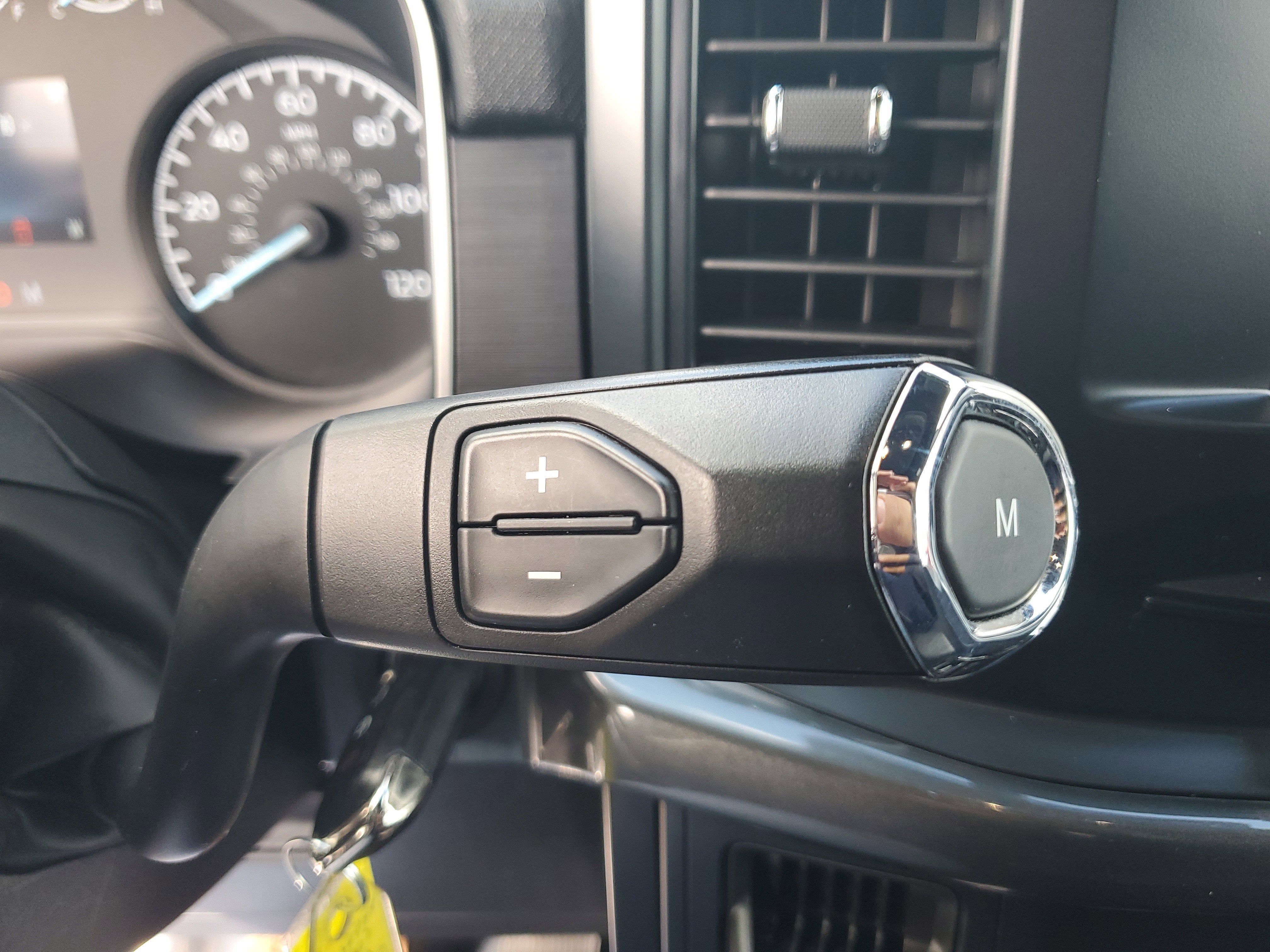 2023 Ford F-150 XL 4WD