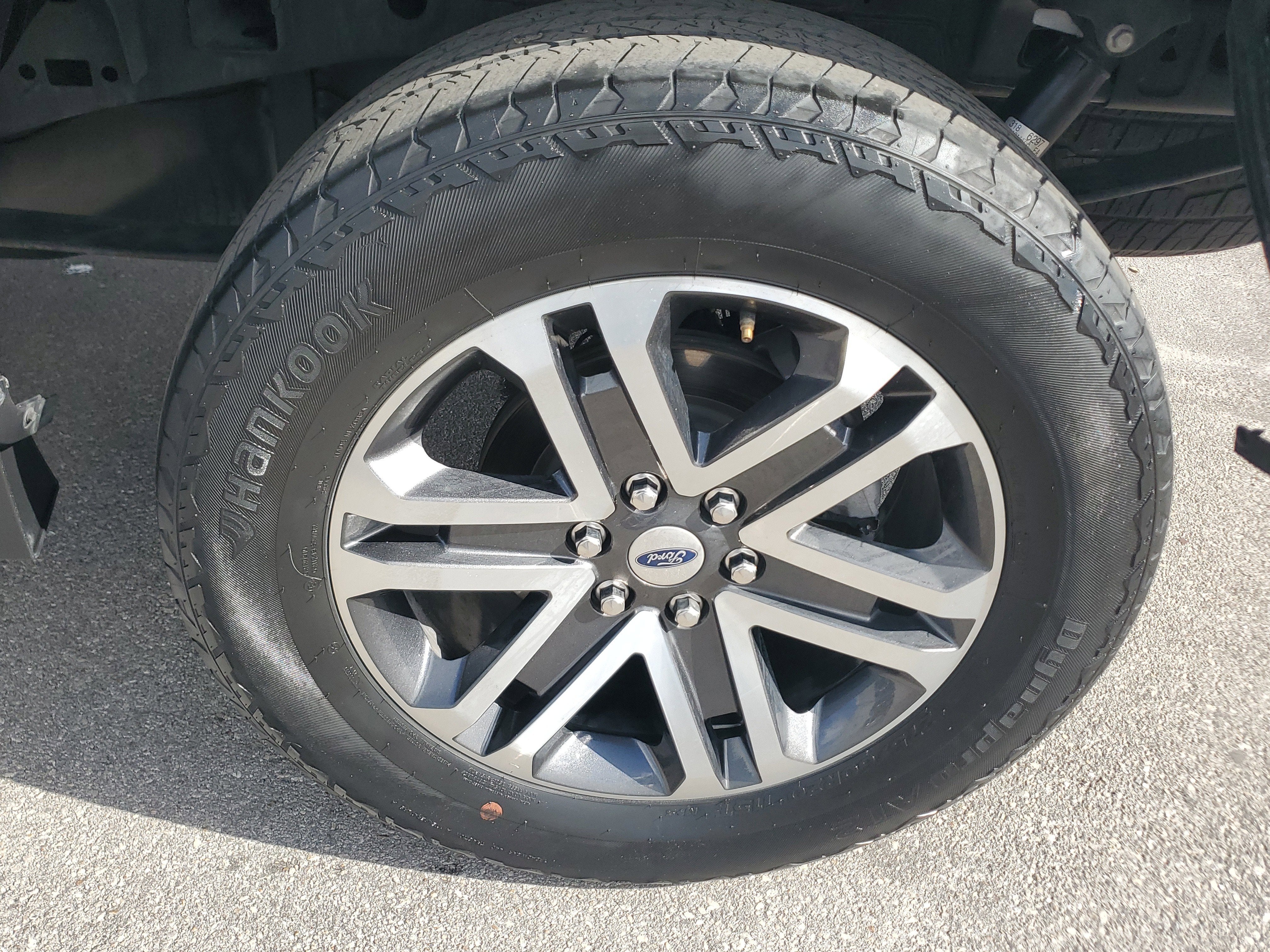 2023 Ford F-150 XL 4WD