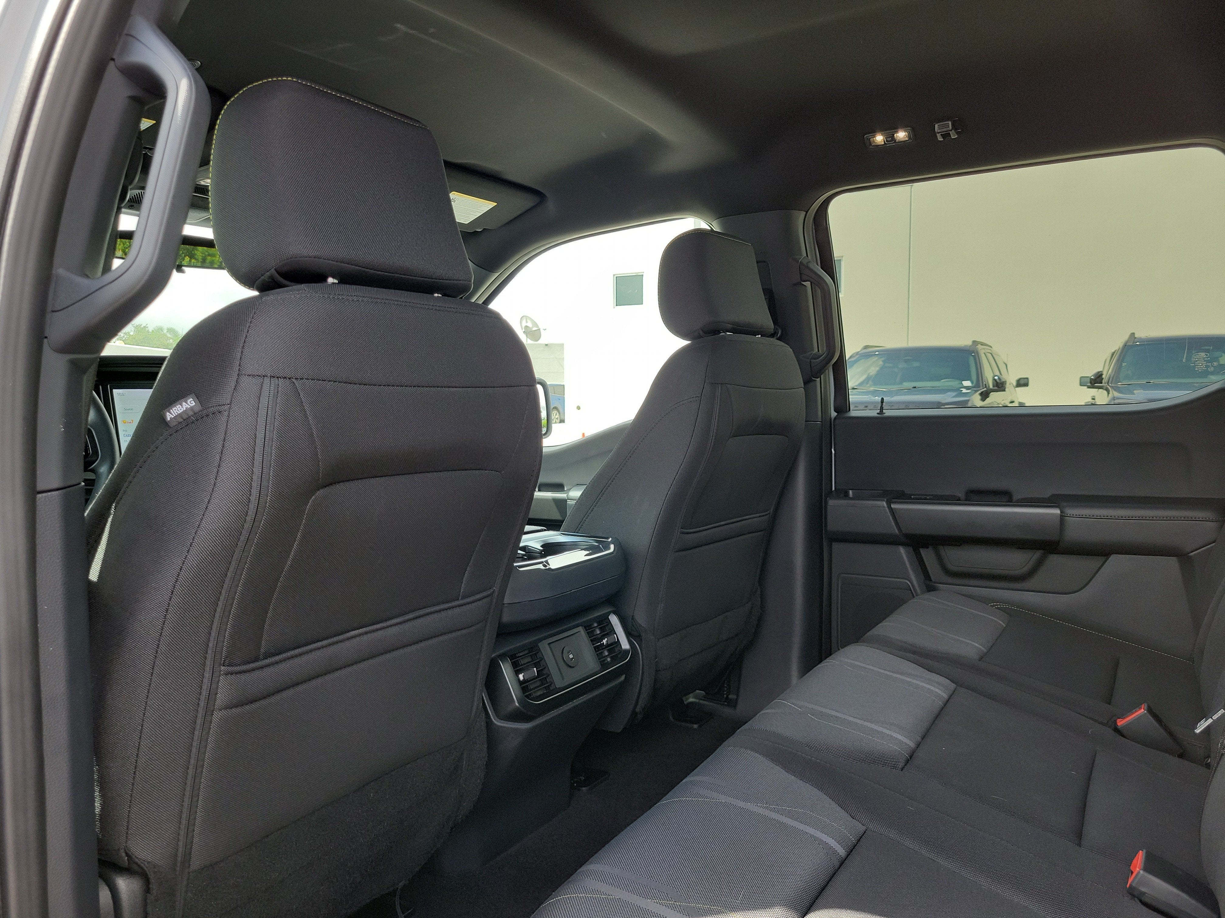 2025 Ford F-150 STX 4WD