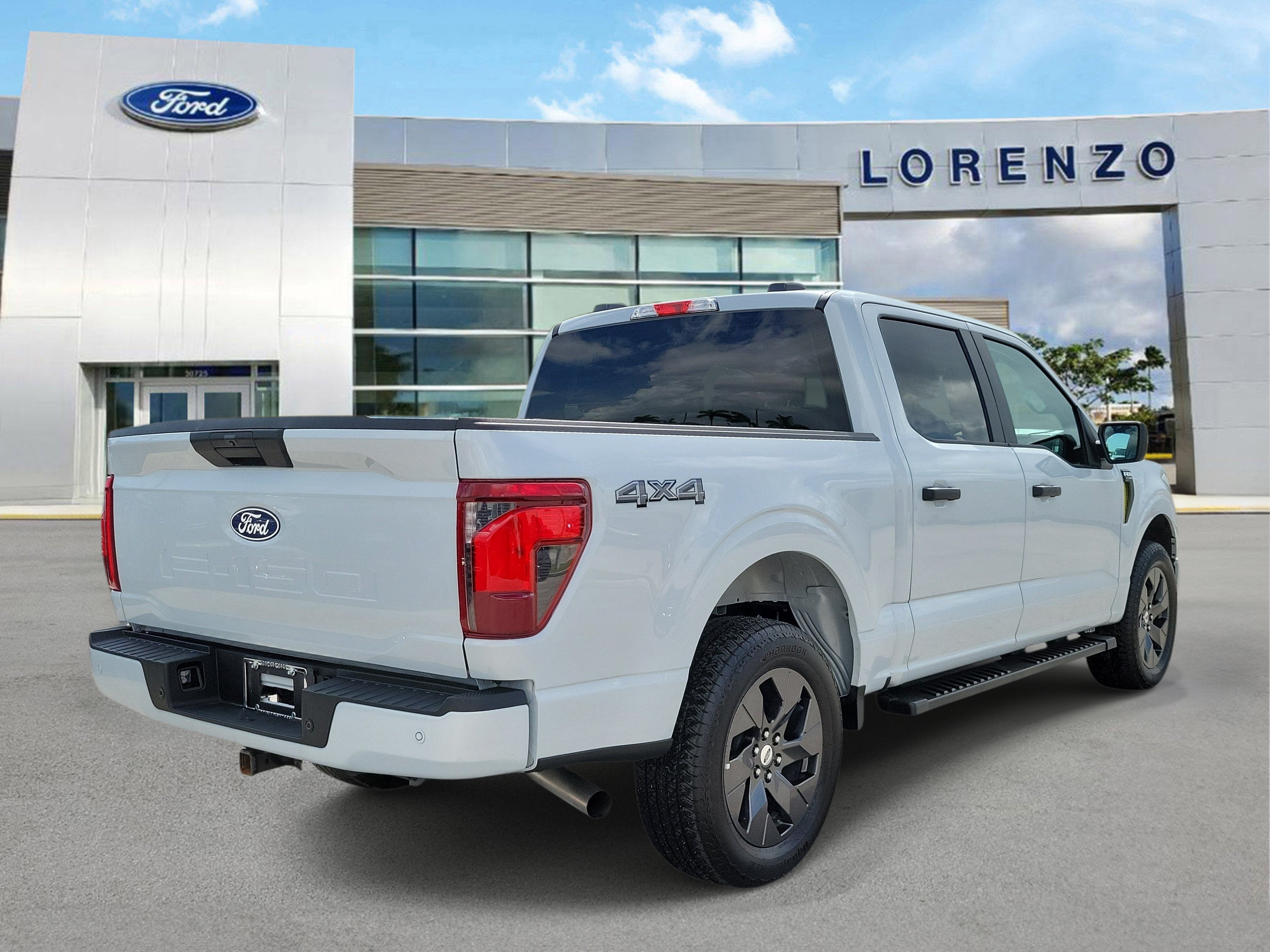 2025 Ford F-150 STX 4WD