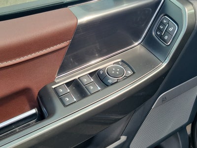 2023 Ford F-150 LARIAT 4WD