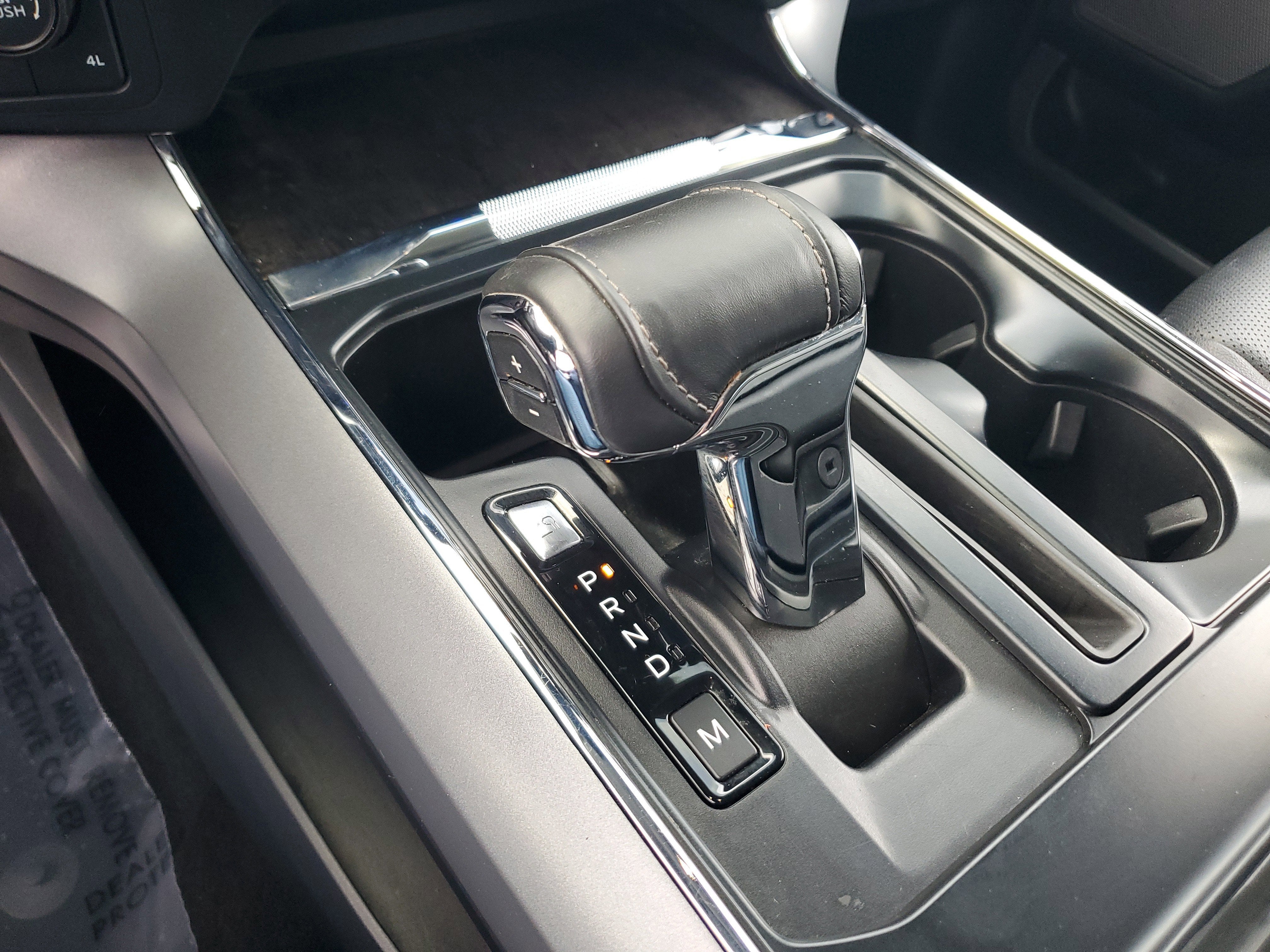 2023 Ford F-150 LARIAT 4WD