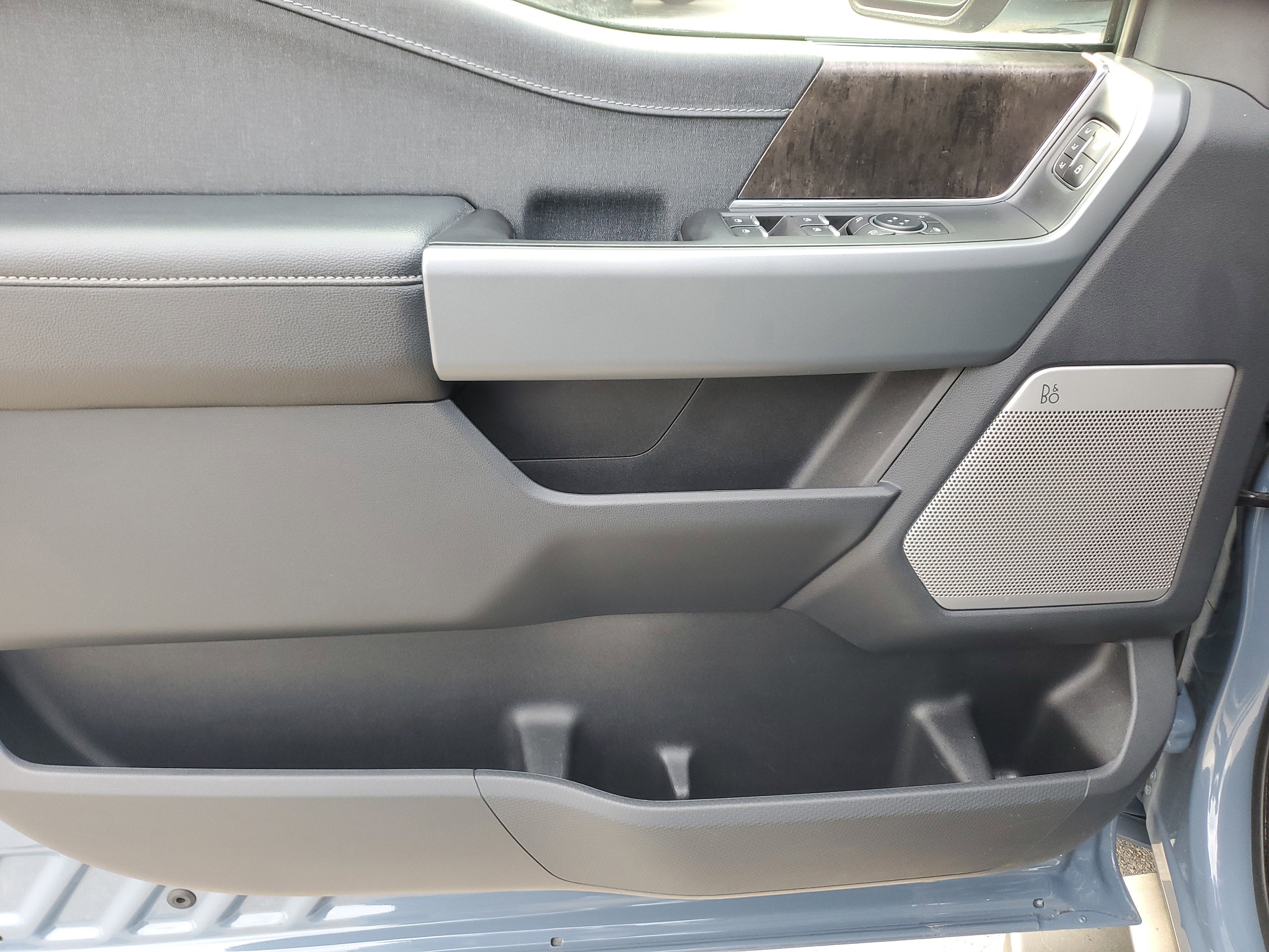 2023 Ford F-150 LARIAT 4WD