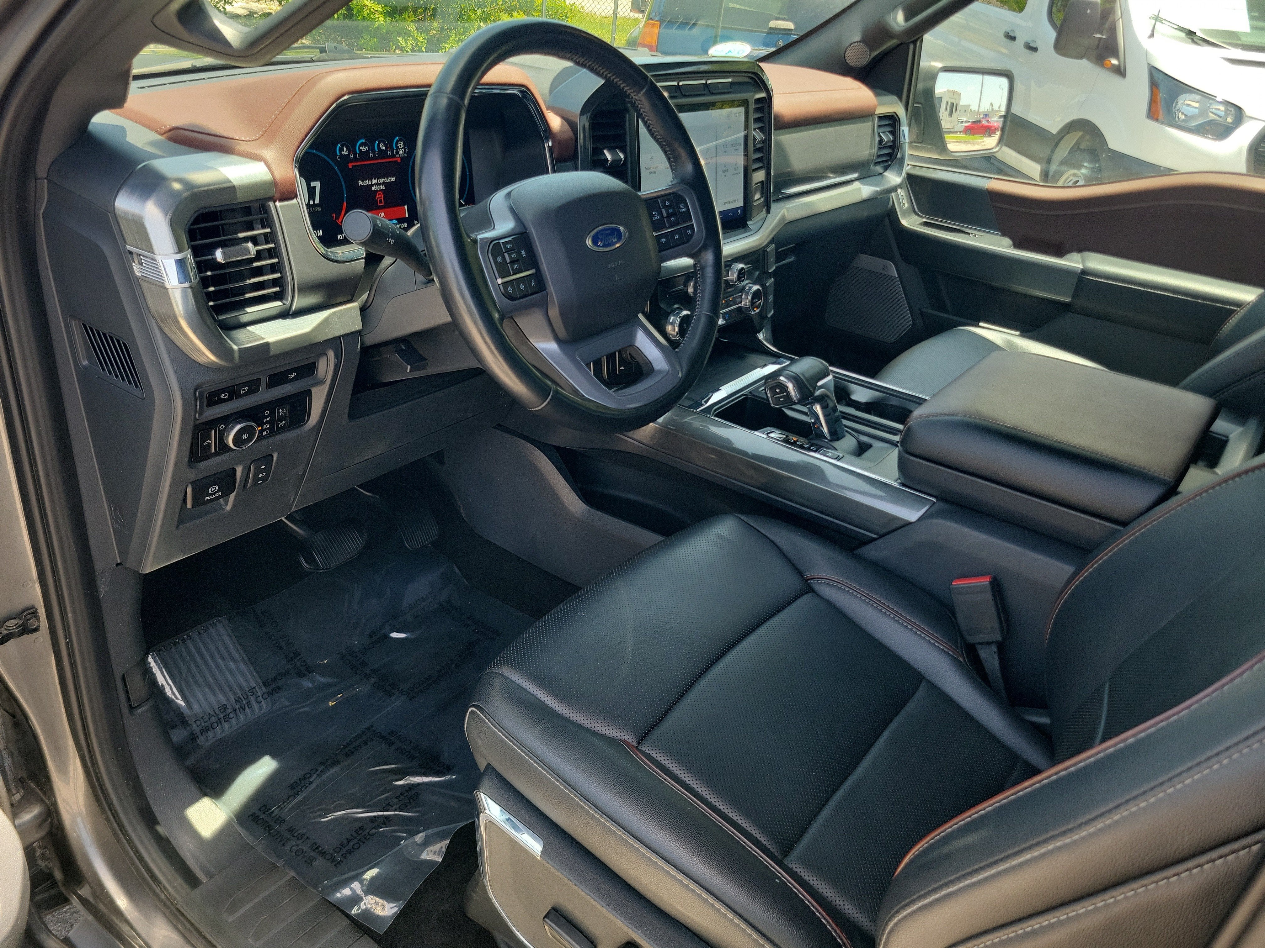 2023 Ford F-150 LARIAT 4WD