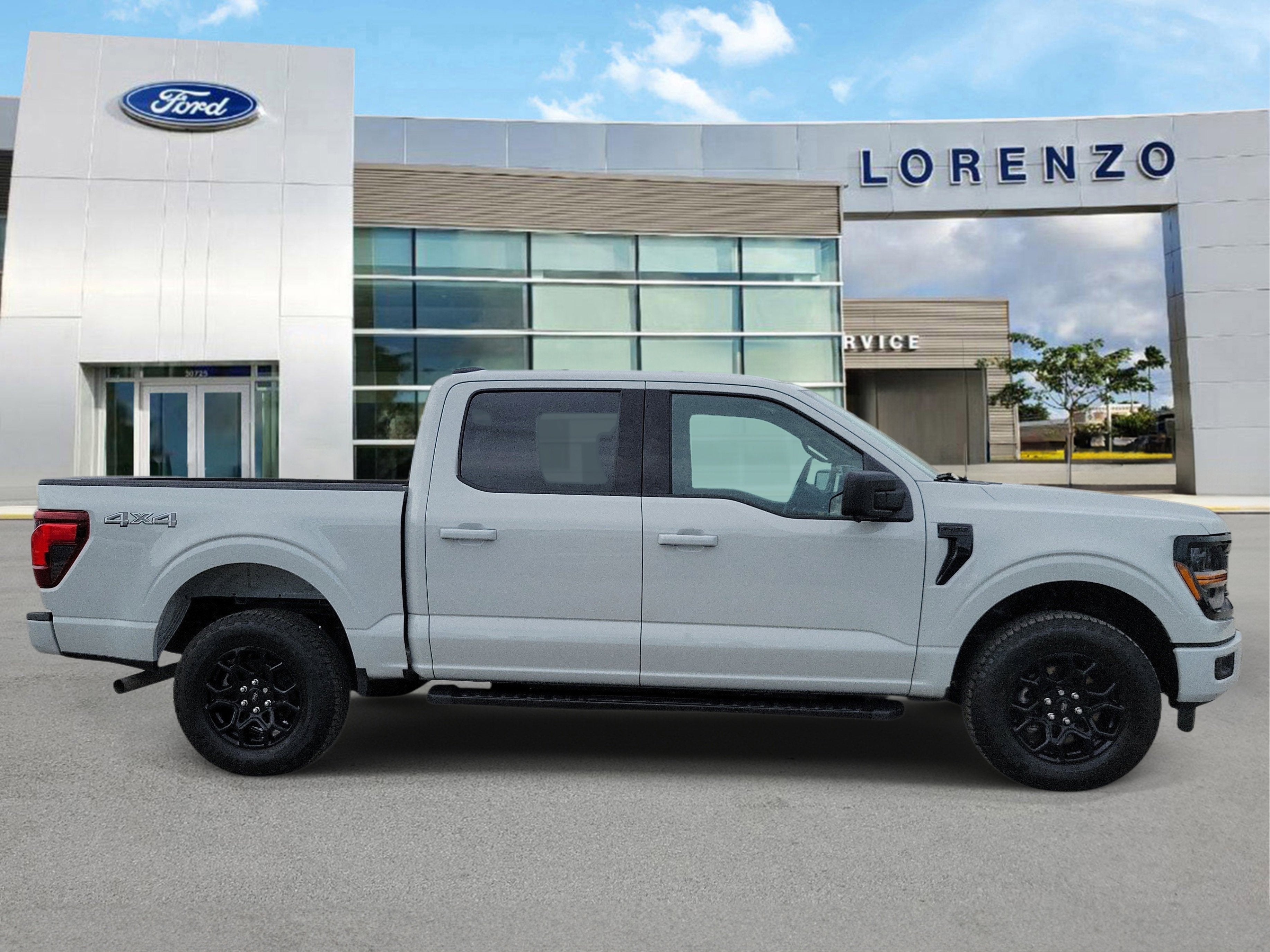 2024 Ford F-150 XLT 4WD