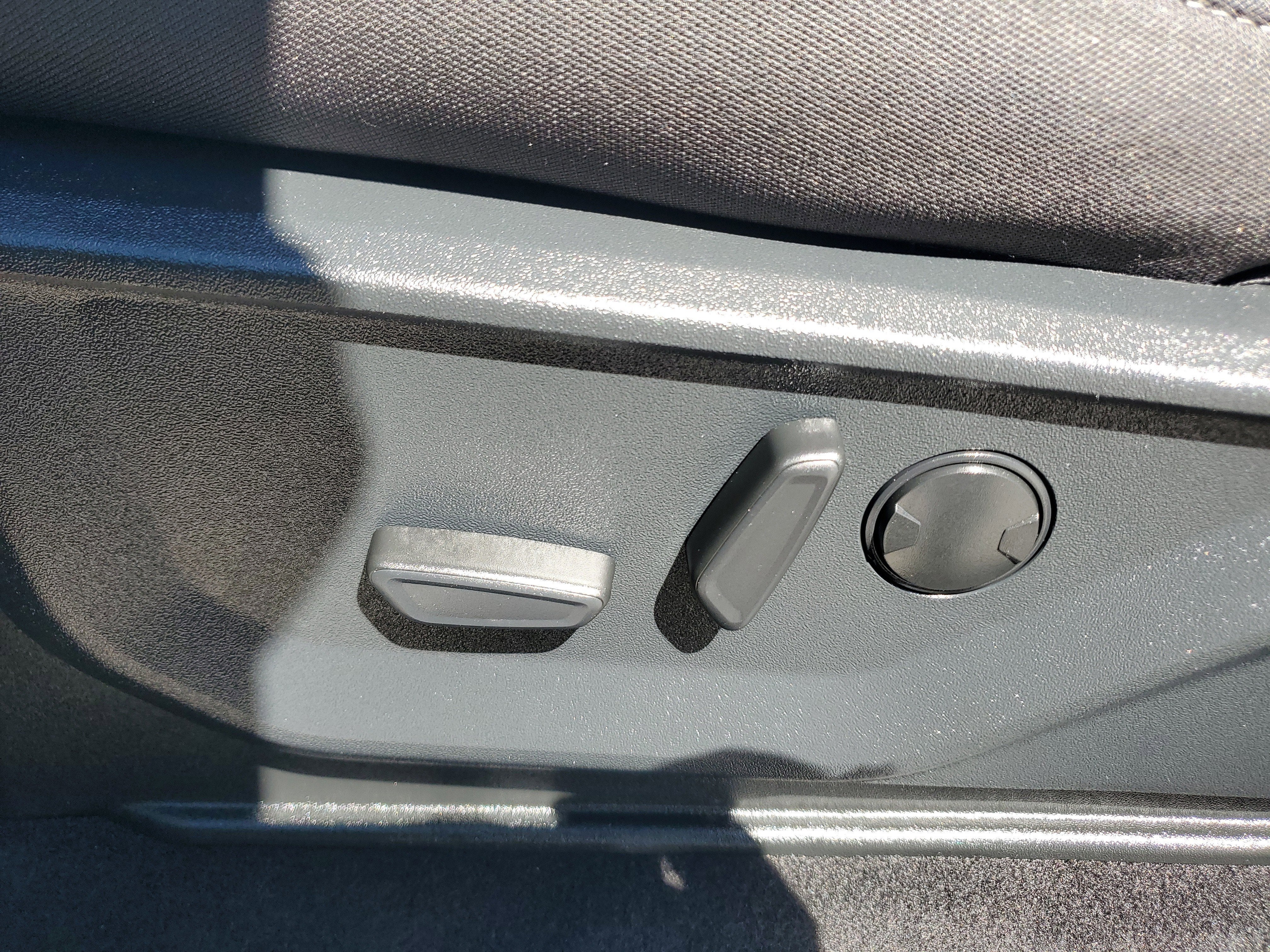 2025 Ford F-150 XLT 4WD