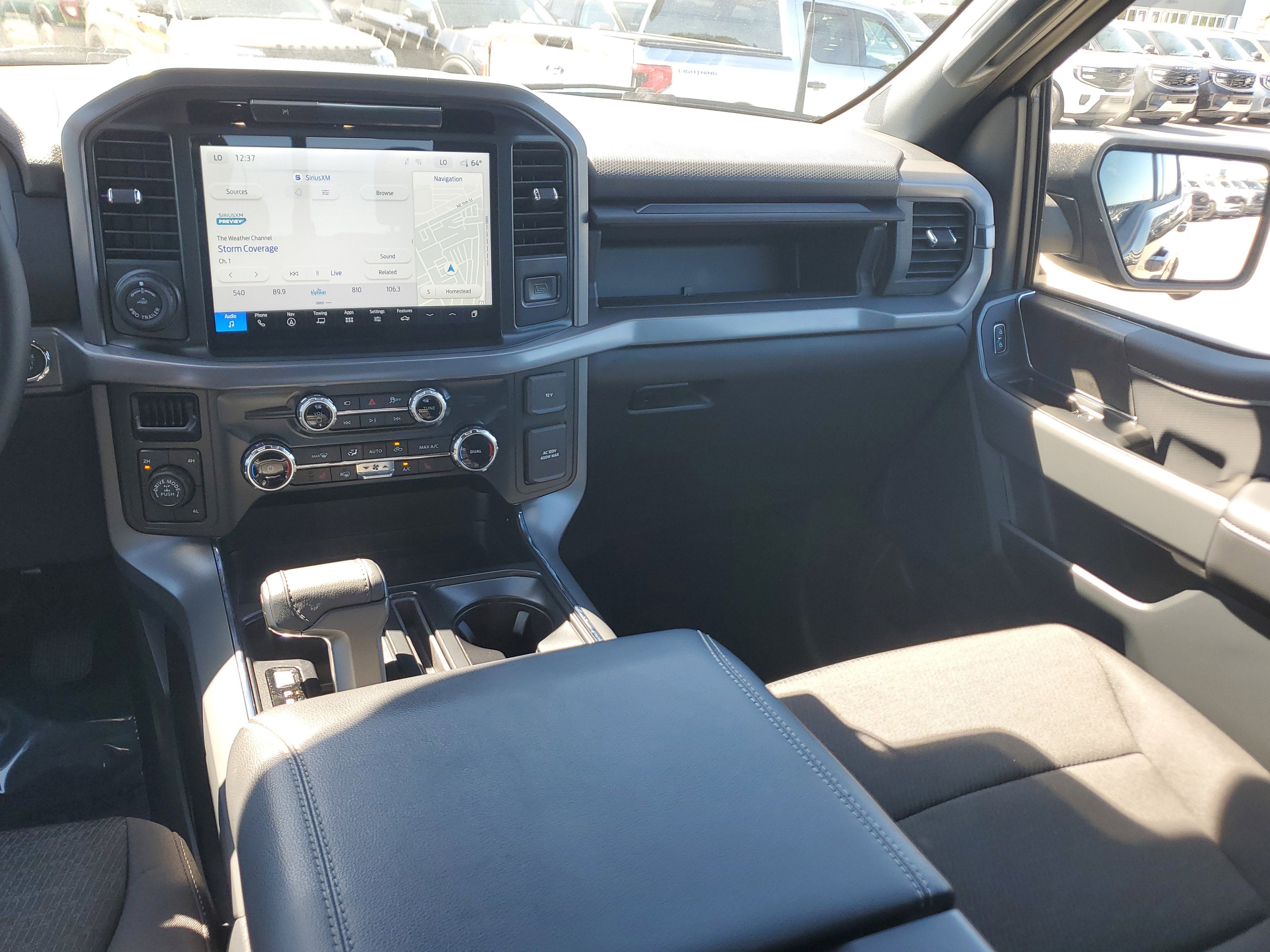 2025 Ford F-150 XLT 4WD