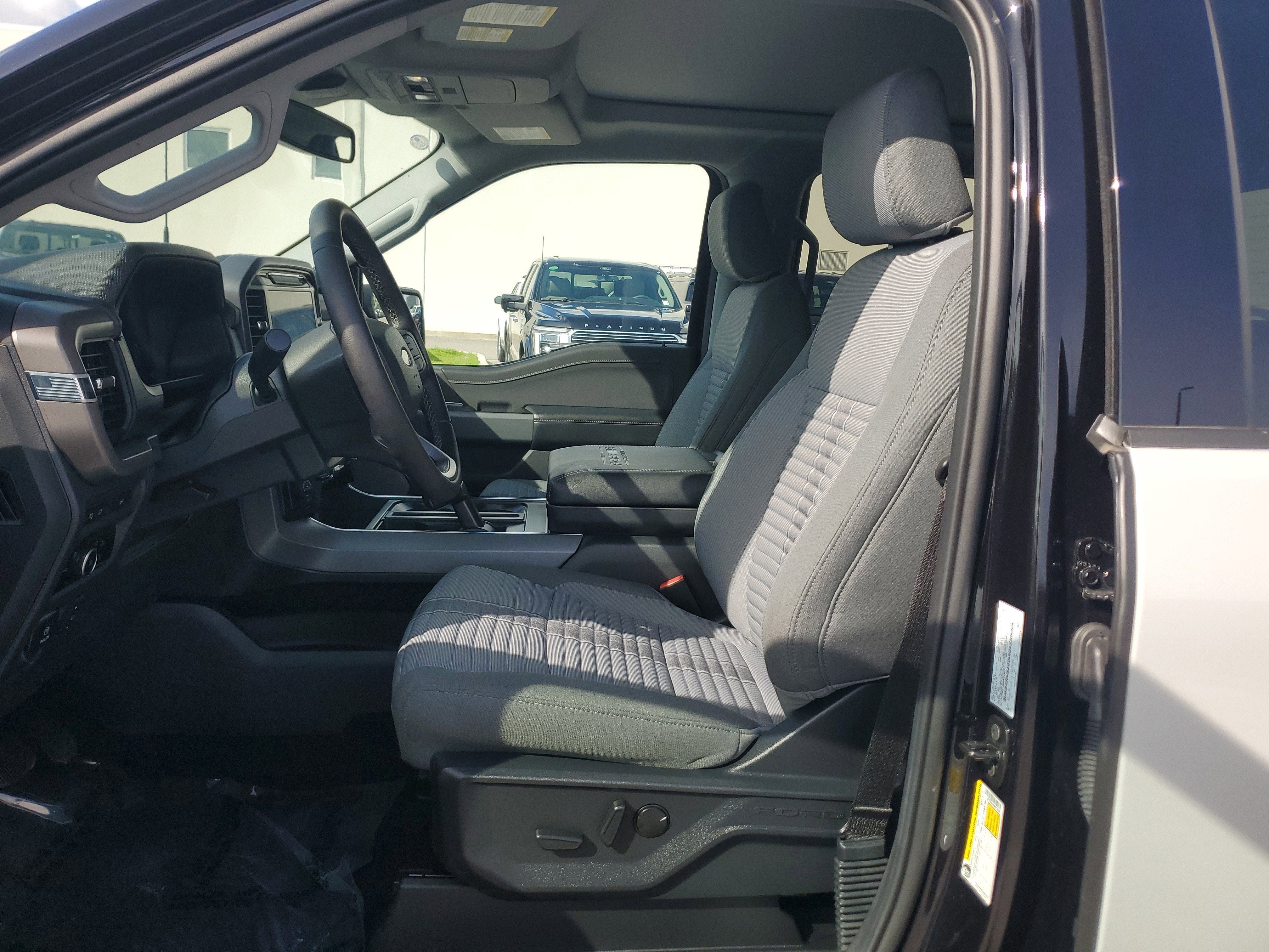 2024 Ford F-150 XLT 4WD