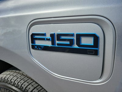 2025 Ford F-150 Lightning XLT