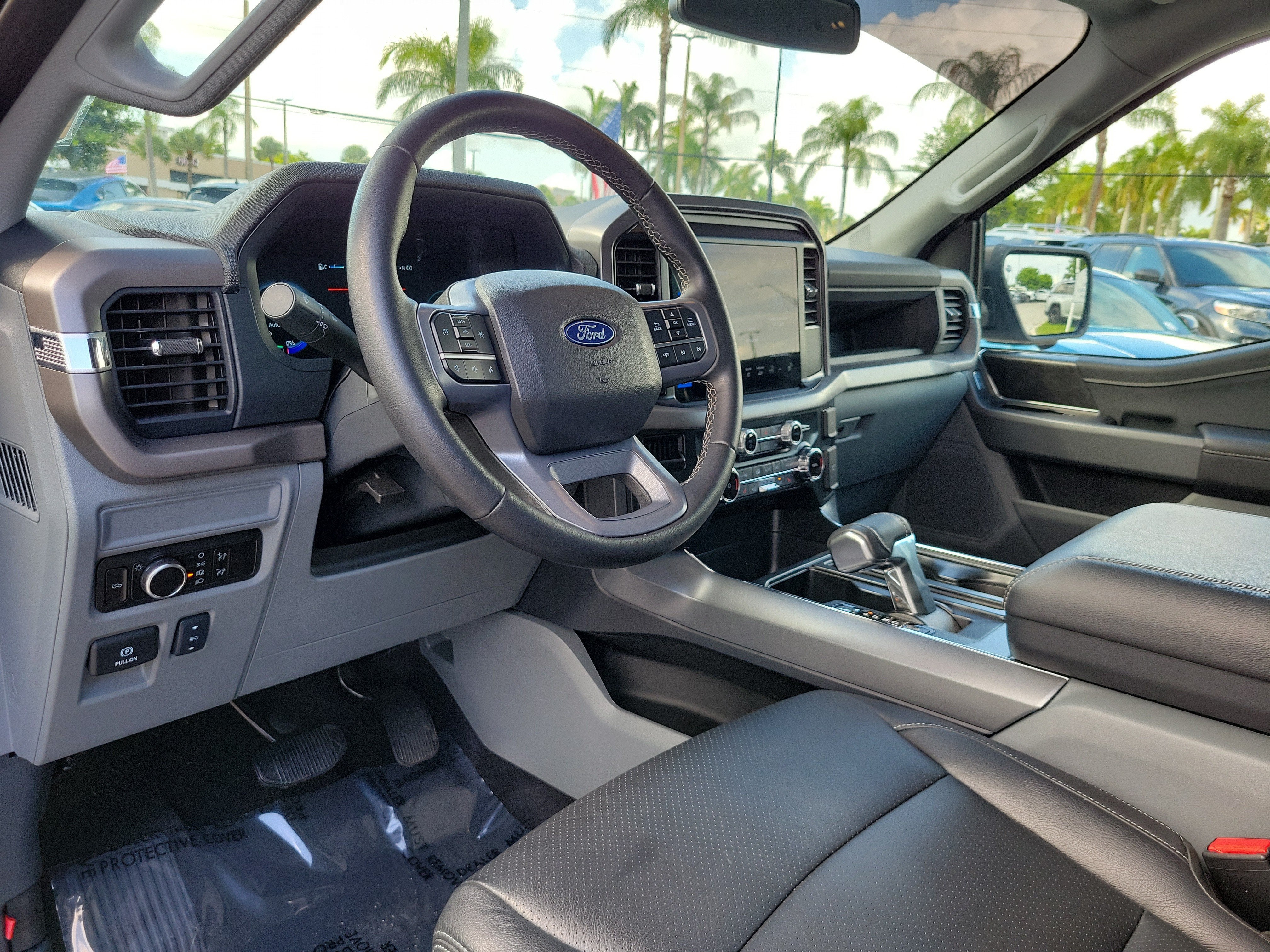 2025 Ford F-150 Lightning XLT