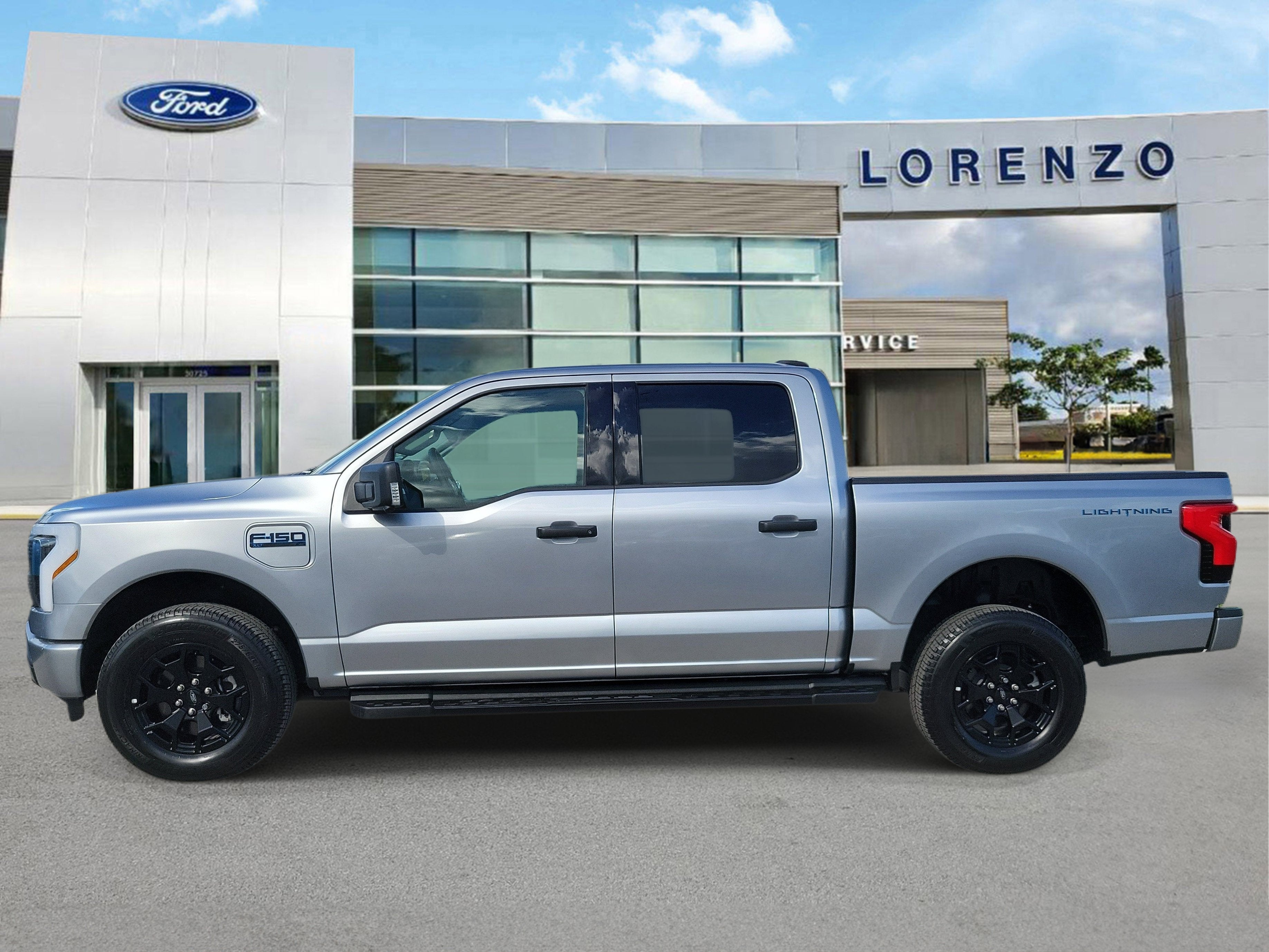 2025 Ford F-150 Lightning XLT