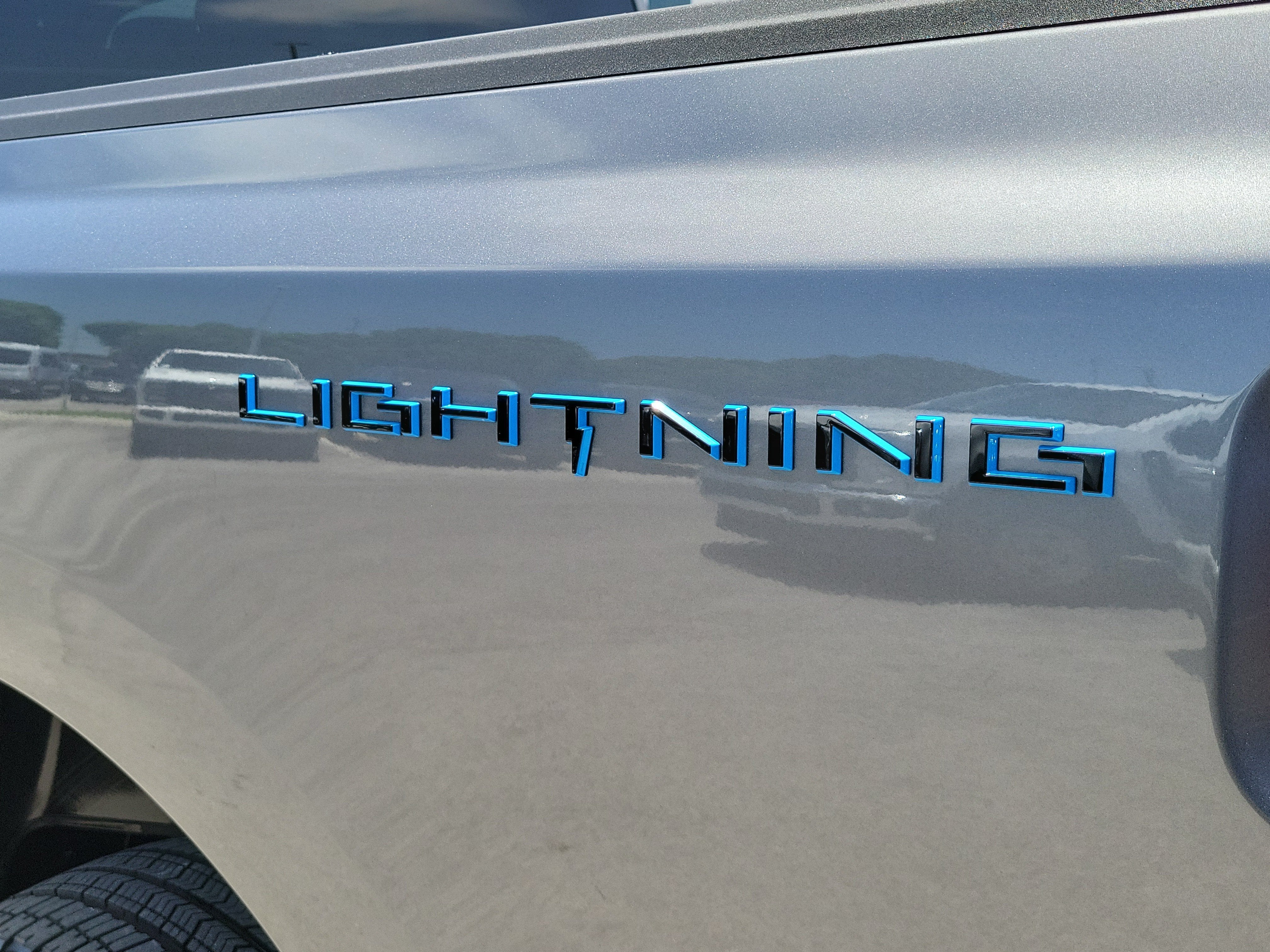 2025 Ford F-150 Lightning XLT