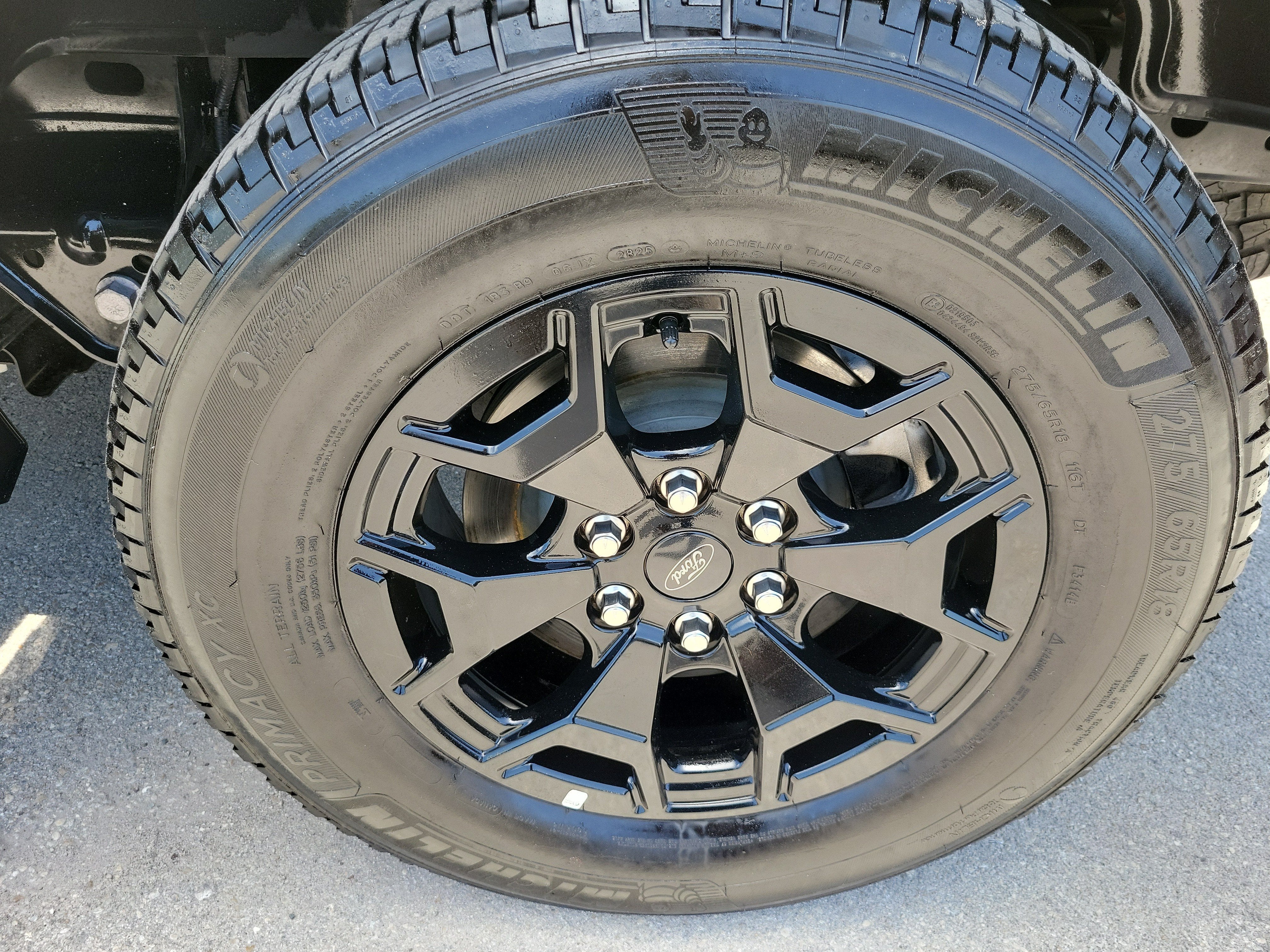 2025 Ford F-150 Lightning XLT