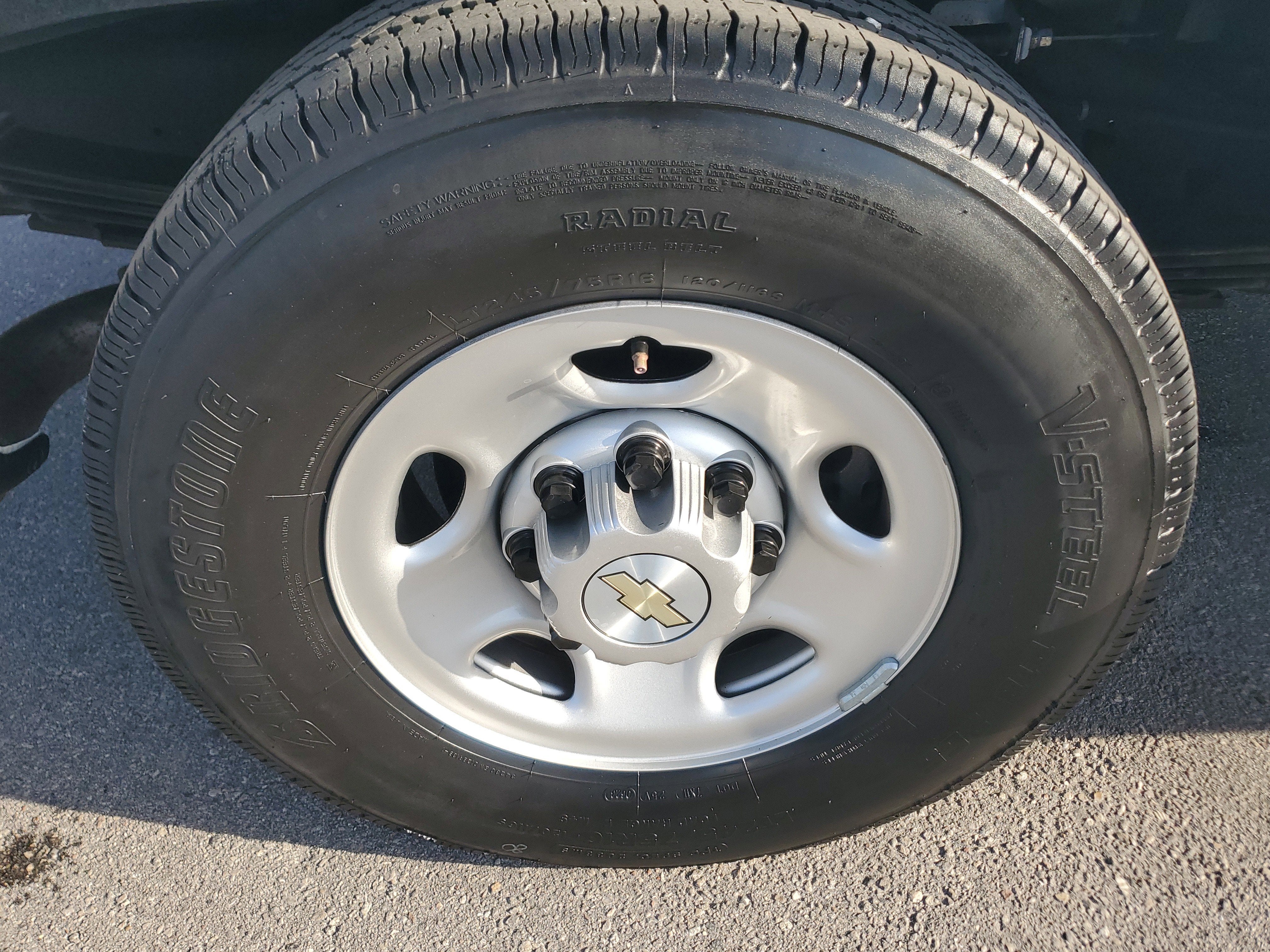 2023 Chevrolet Express Passenger LS