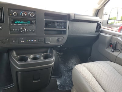 2025 Chevrolet Express Passenger LT