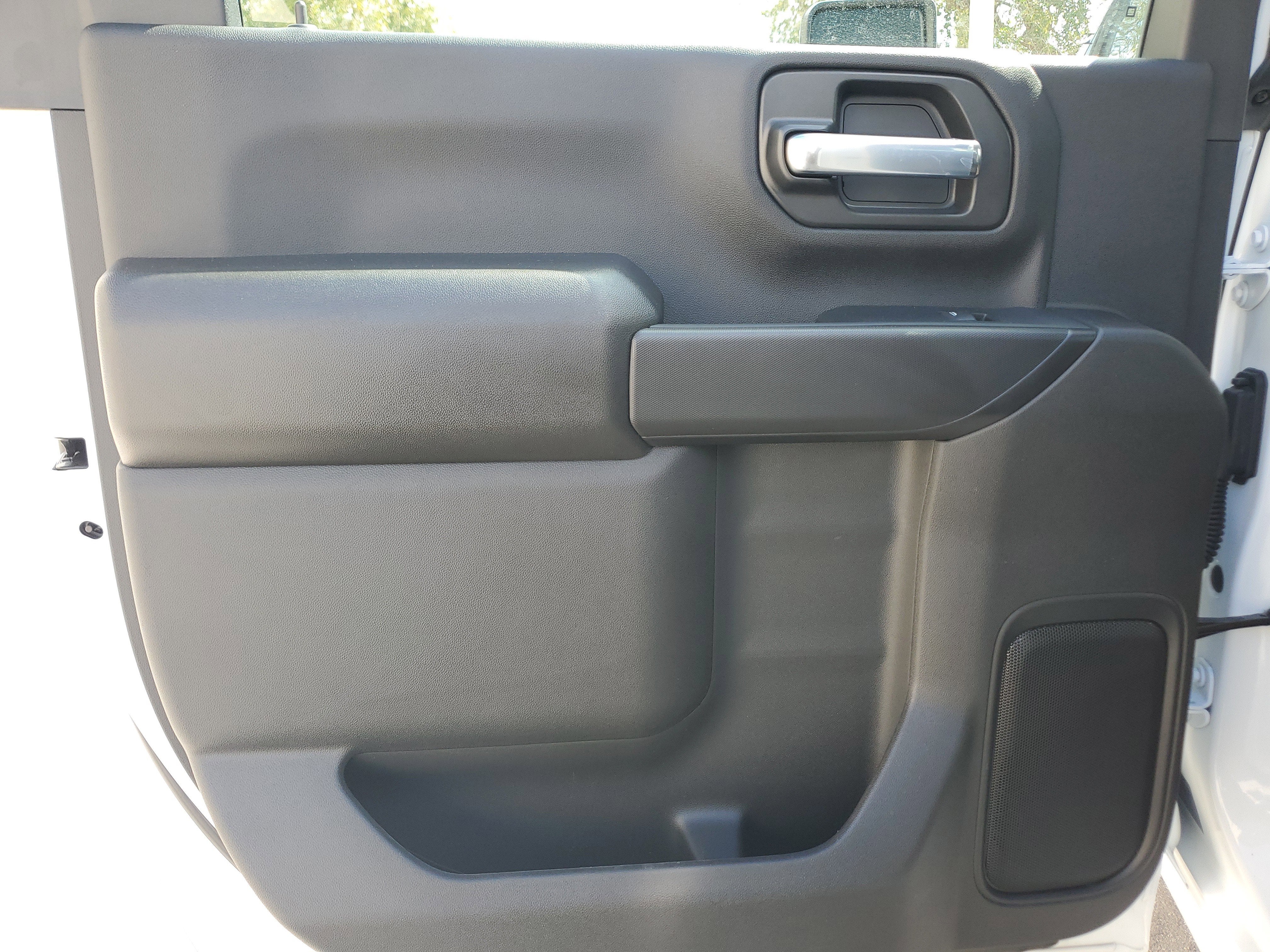 2025 Chevrolet Silverado 3500HD CC Work Truck 4WD Diesel