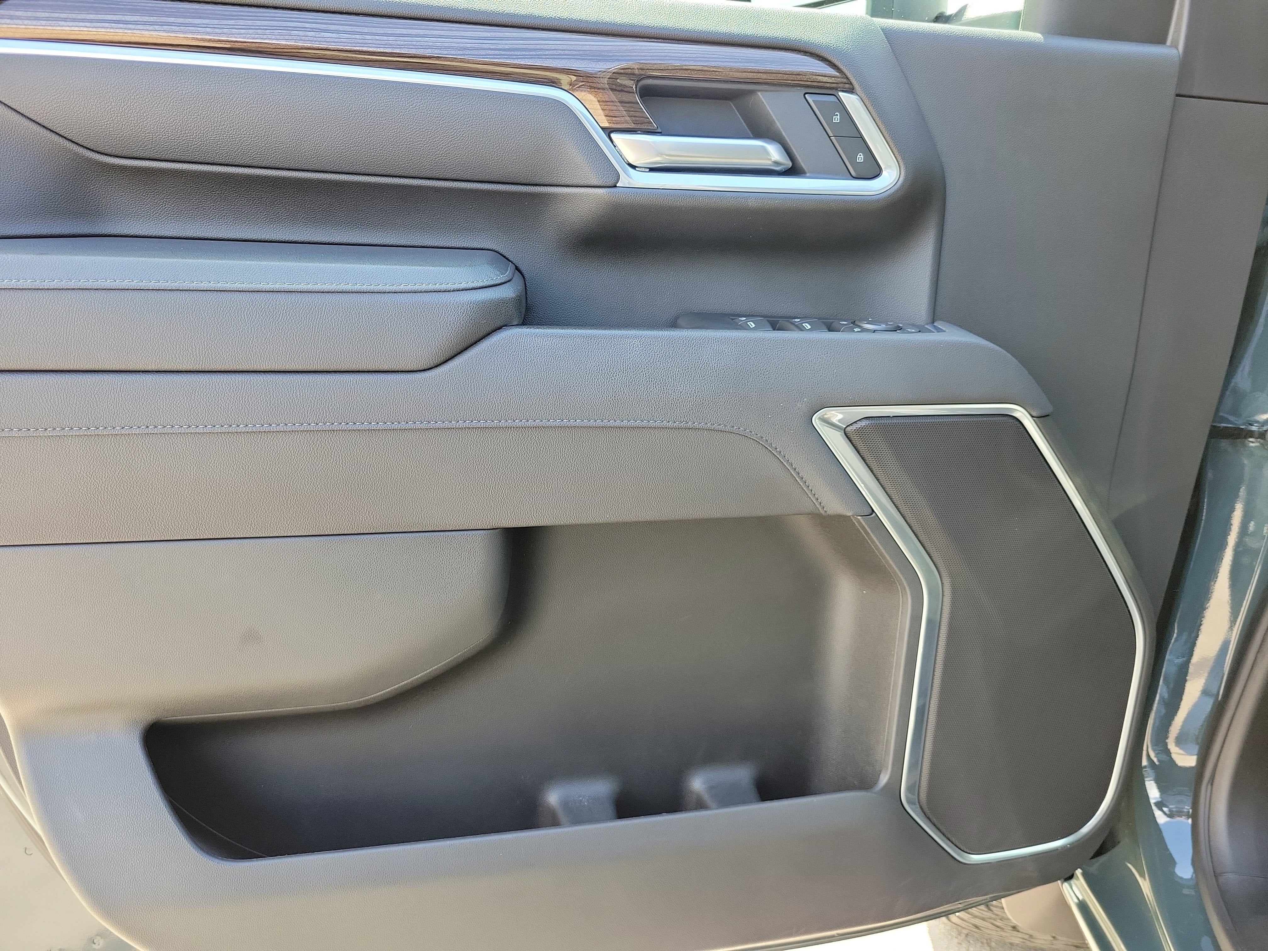 2025 Chevrolet Silverado 2500HD LT Trail Boss 4WD Diesel