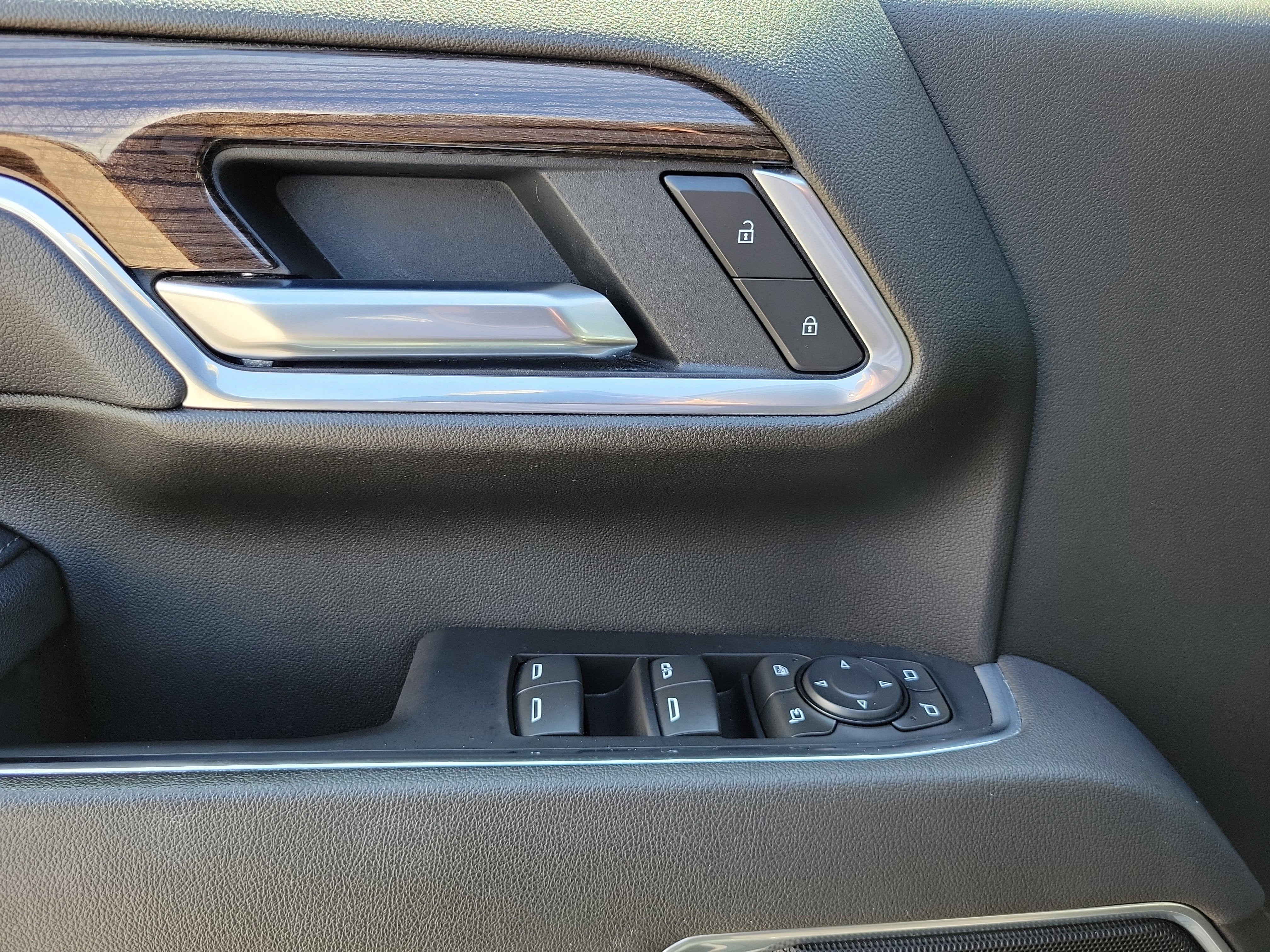 2025 Chevrolet Silverado 2500HD LT Trail Boss 4WD Diesel