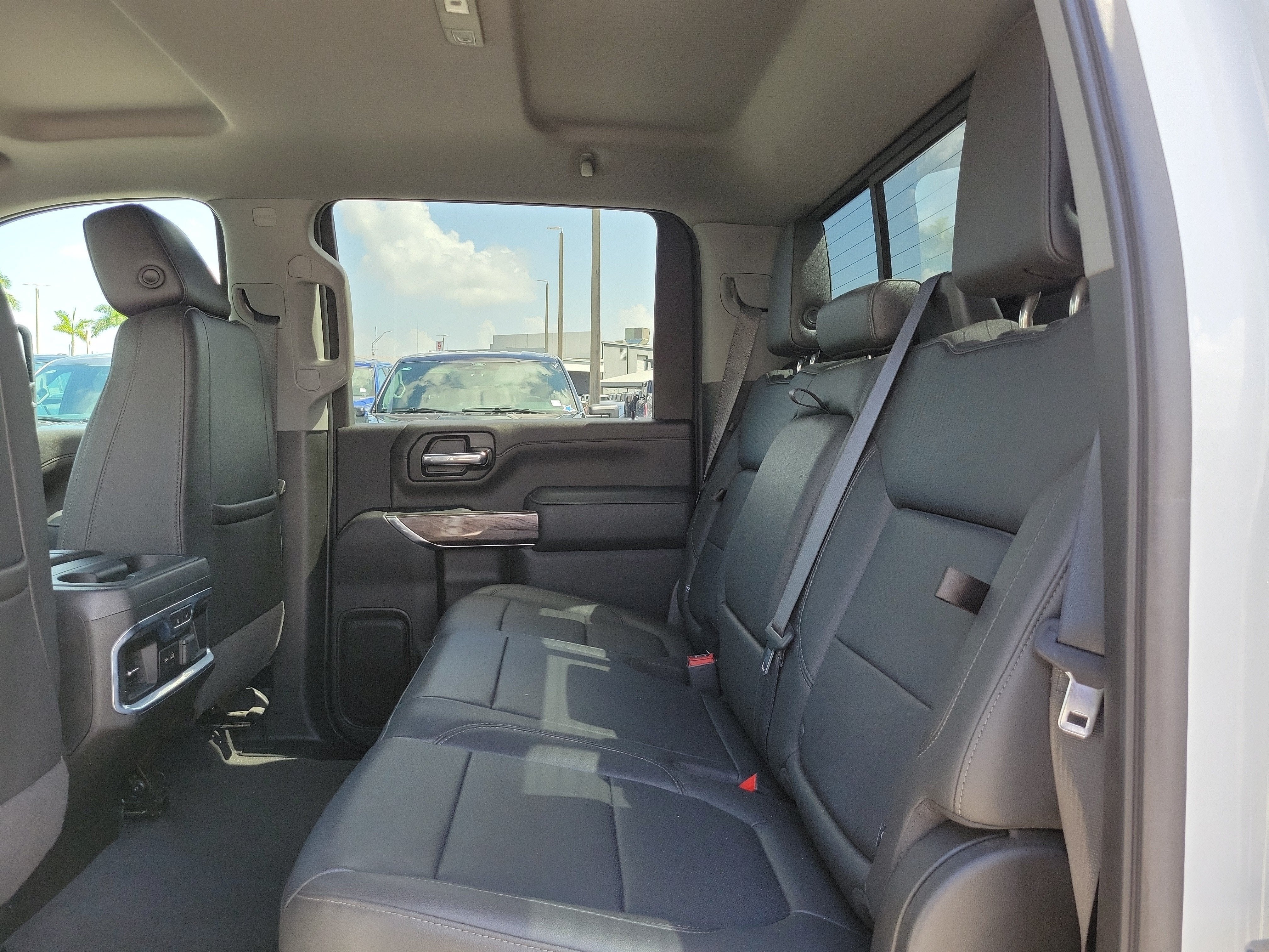 2022 Chevrolet Silverado 2500HD LTZ 4WD Diesel