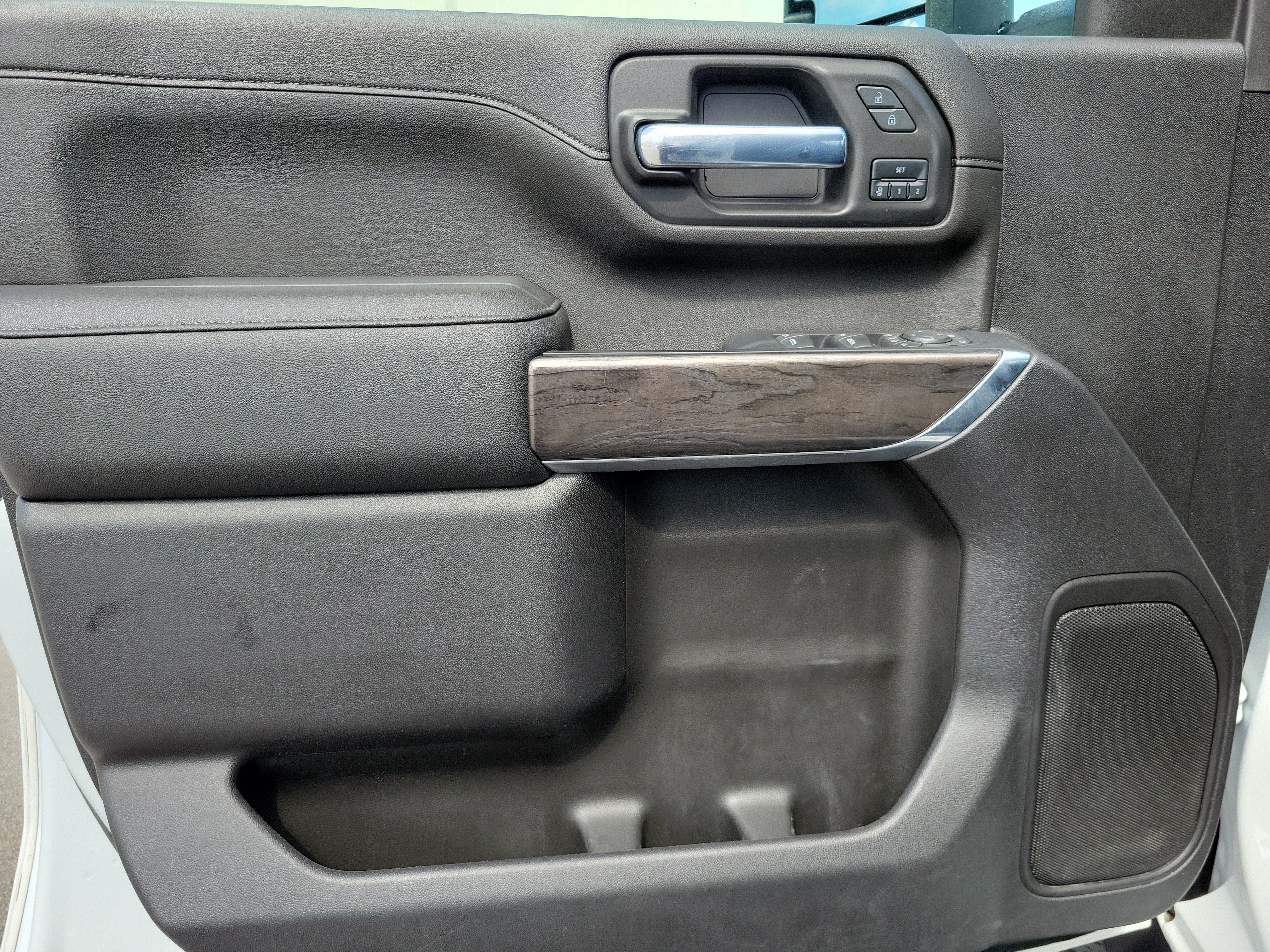 2022 Chevrolet Silverado 2500HD LTZ 4WD Diesel